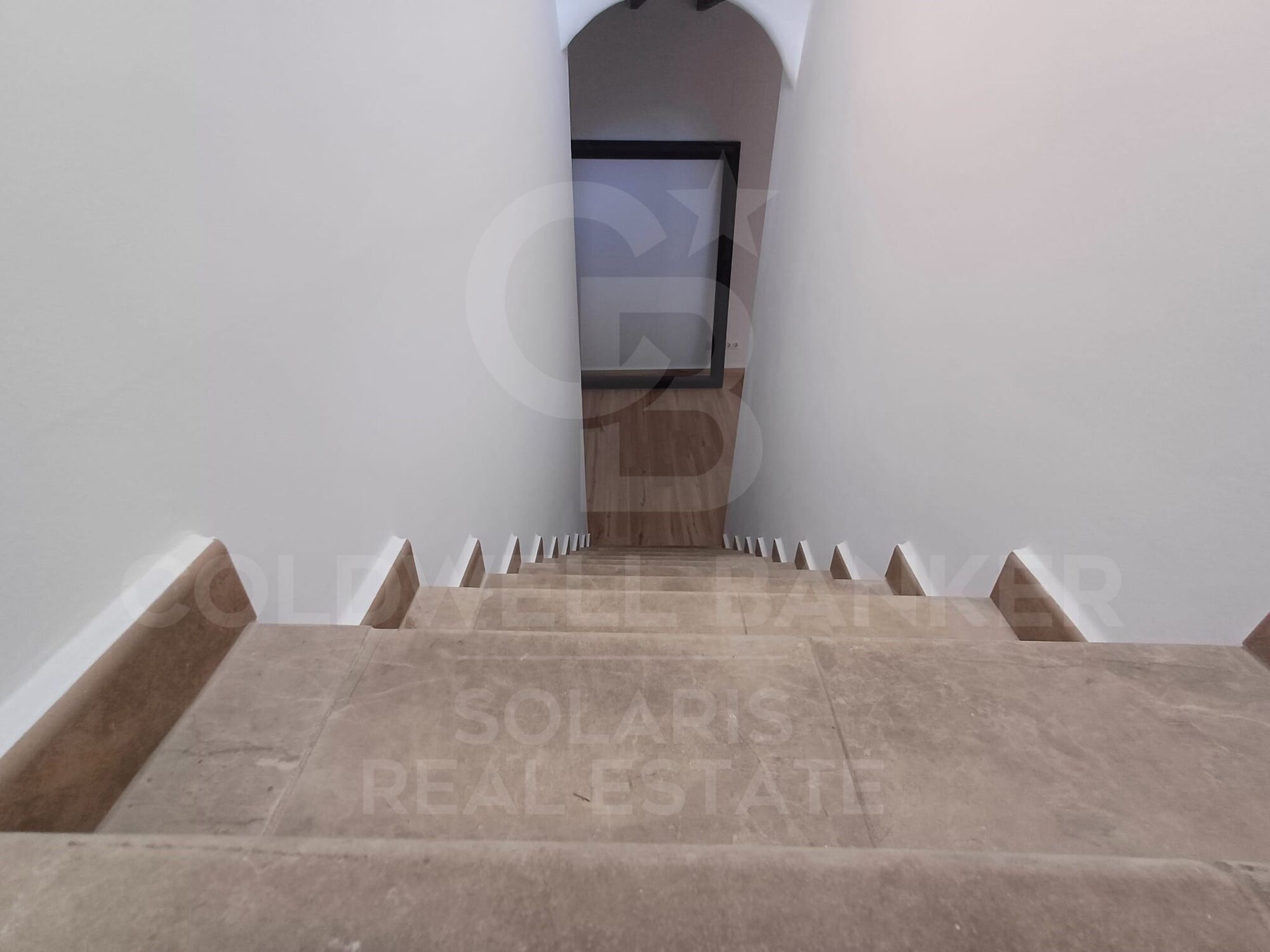 Charming completely renovated town house in the heart of Benitachell