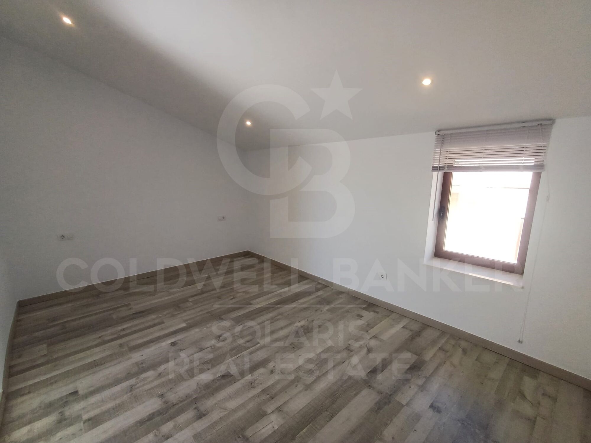 Charming completely renovated town house in the heart of Benitachell