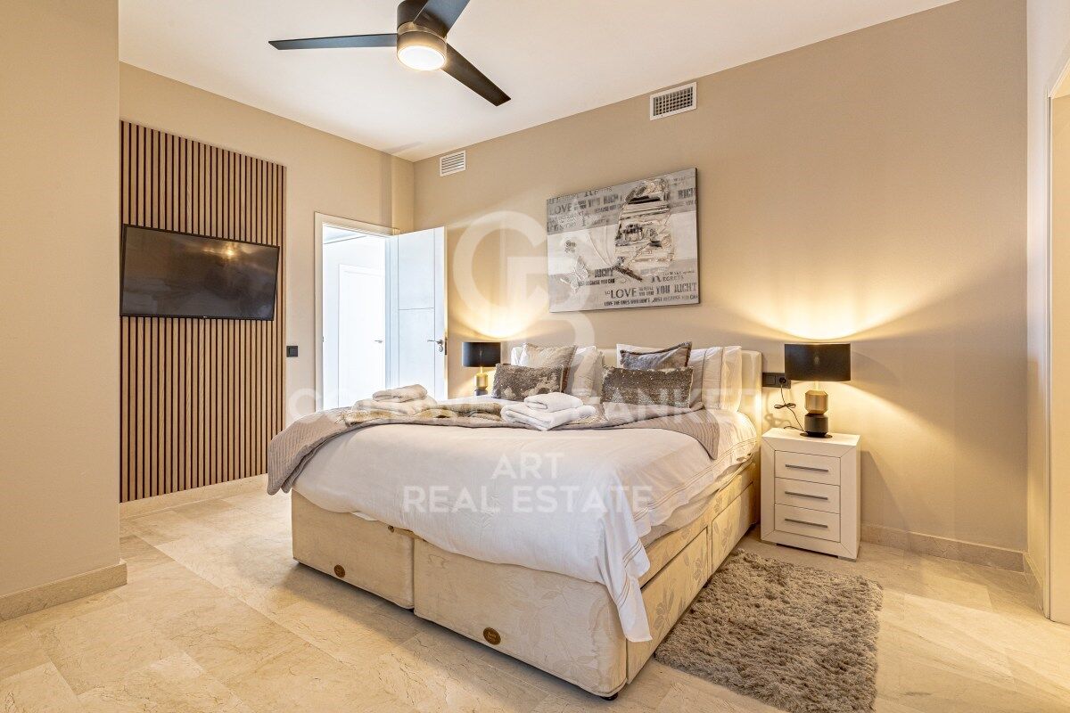 Contemporary Villa with Heated Pool in El Rosario - Marbella