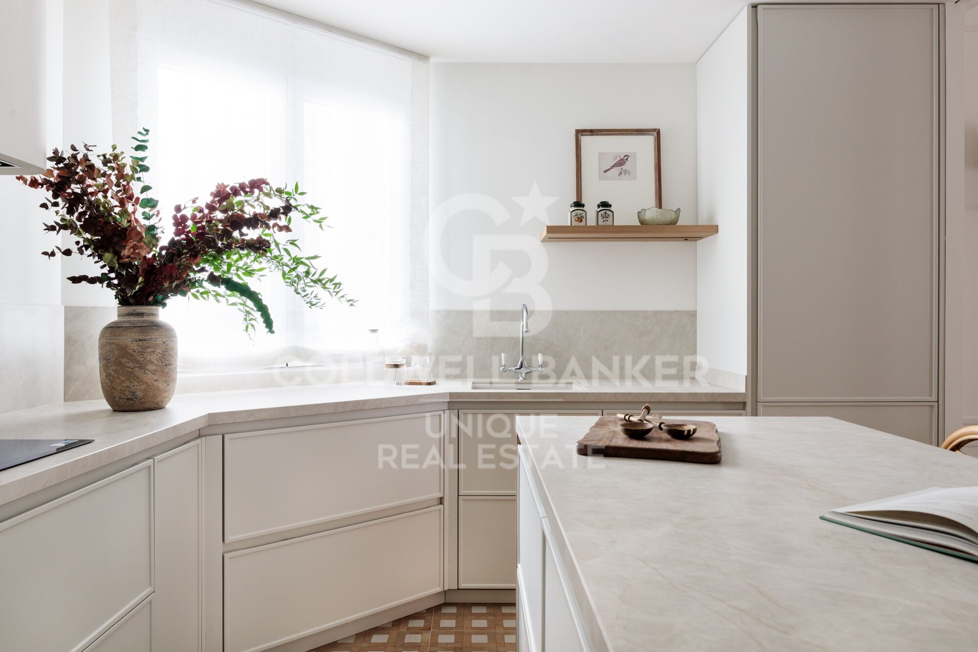 Renovated exterior flat with terrace in Lista, Madrid