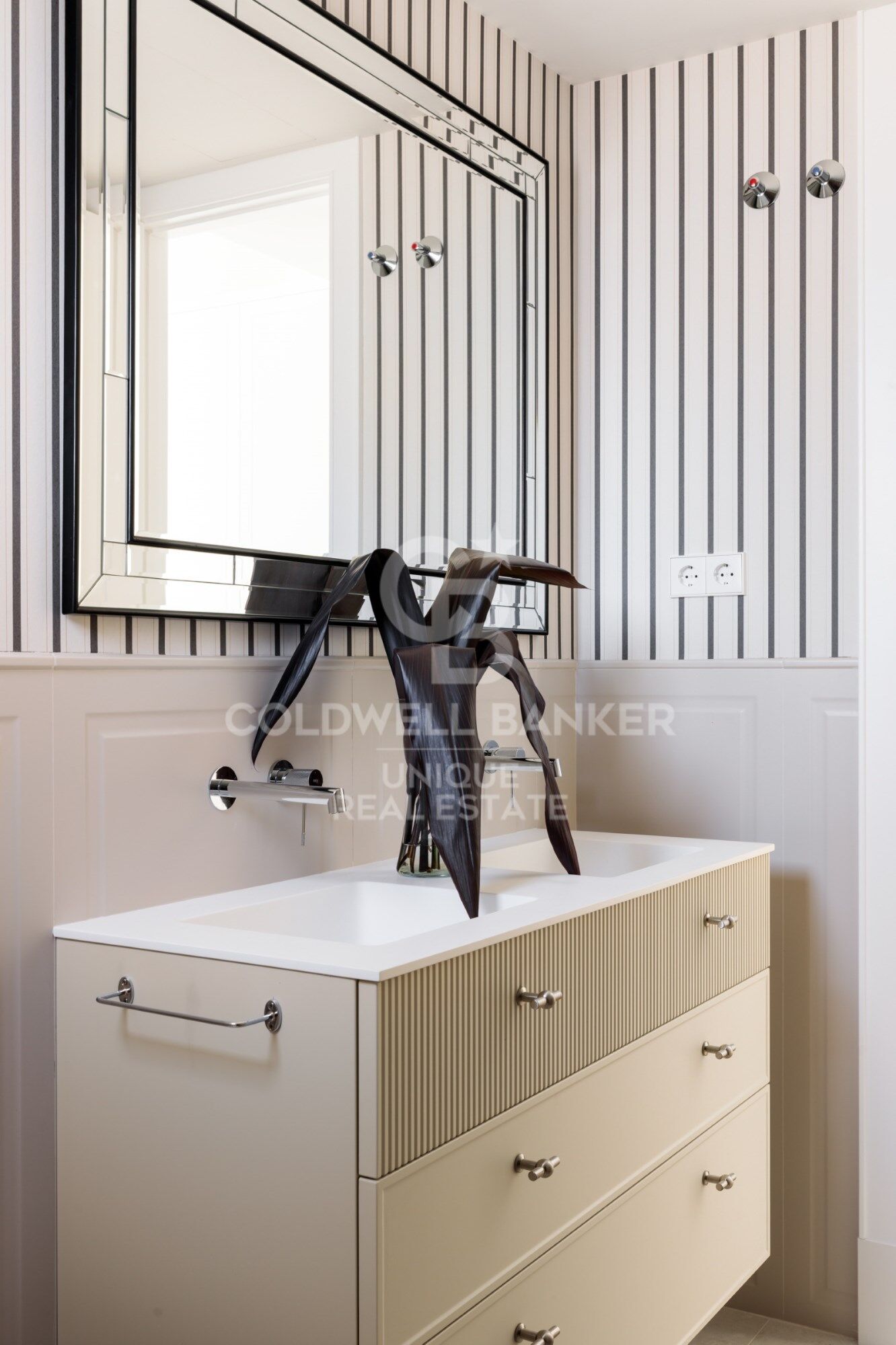 Renovated exterior flat with terrace in Lista, Madrid