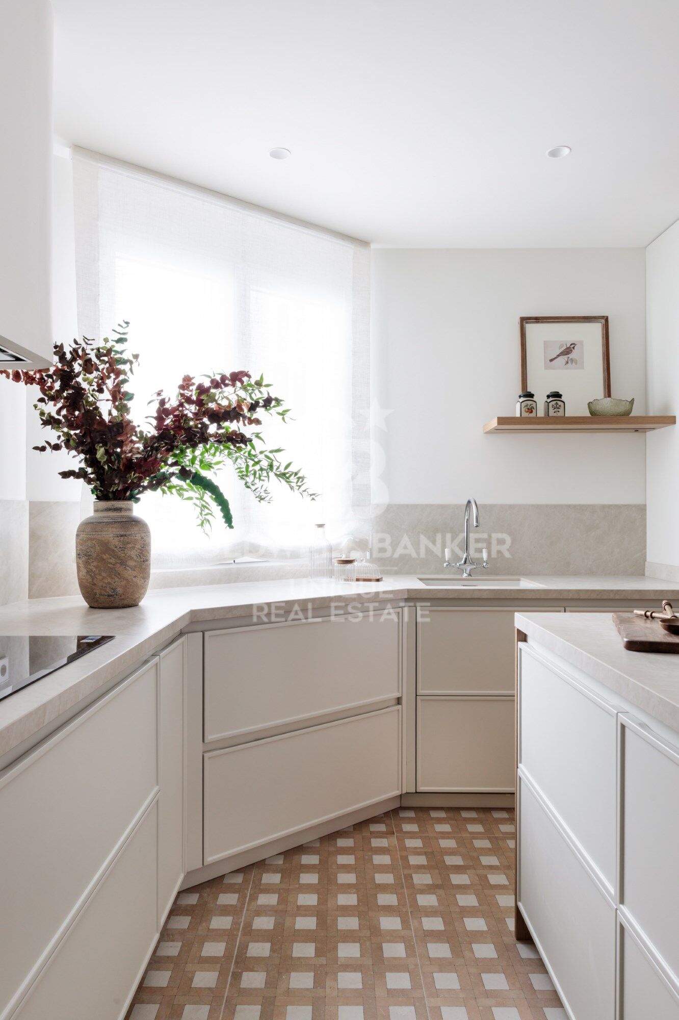 Renovierte Außenwohnung mit Terrasse in Lista, Madrid