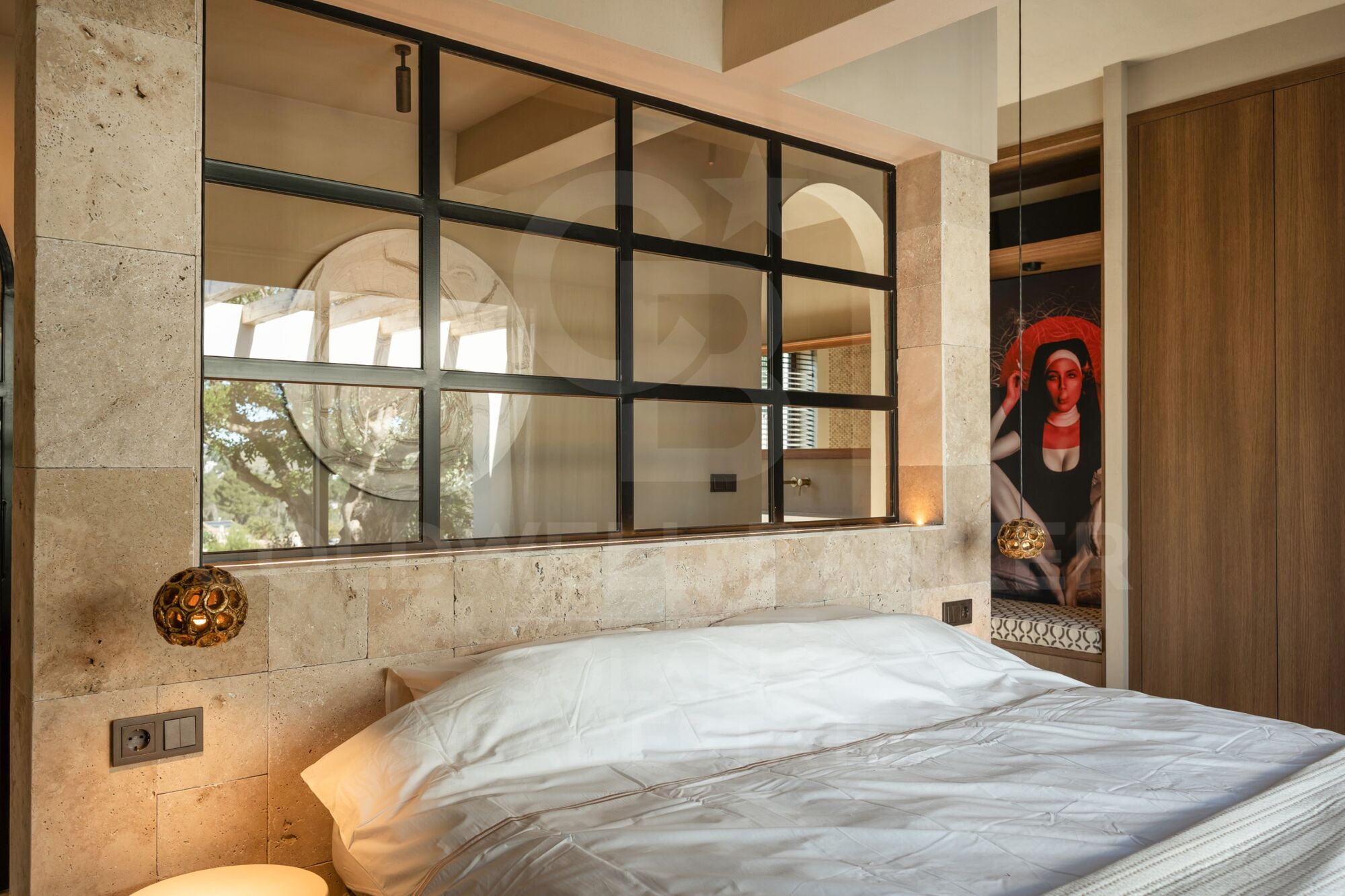 Exclusiva villa 'Casa Luz' renovada con vistas panorámicas y privacidad absoluta en Jávea