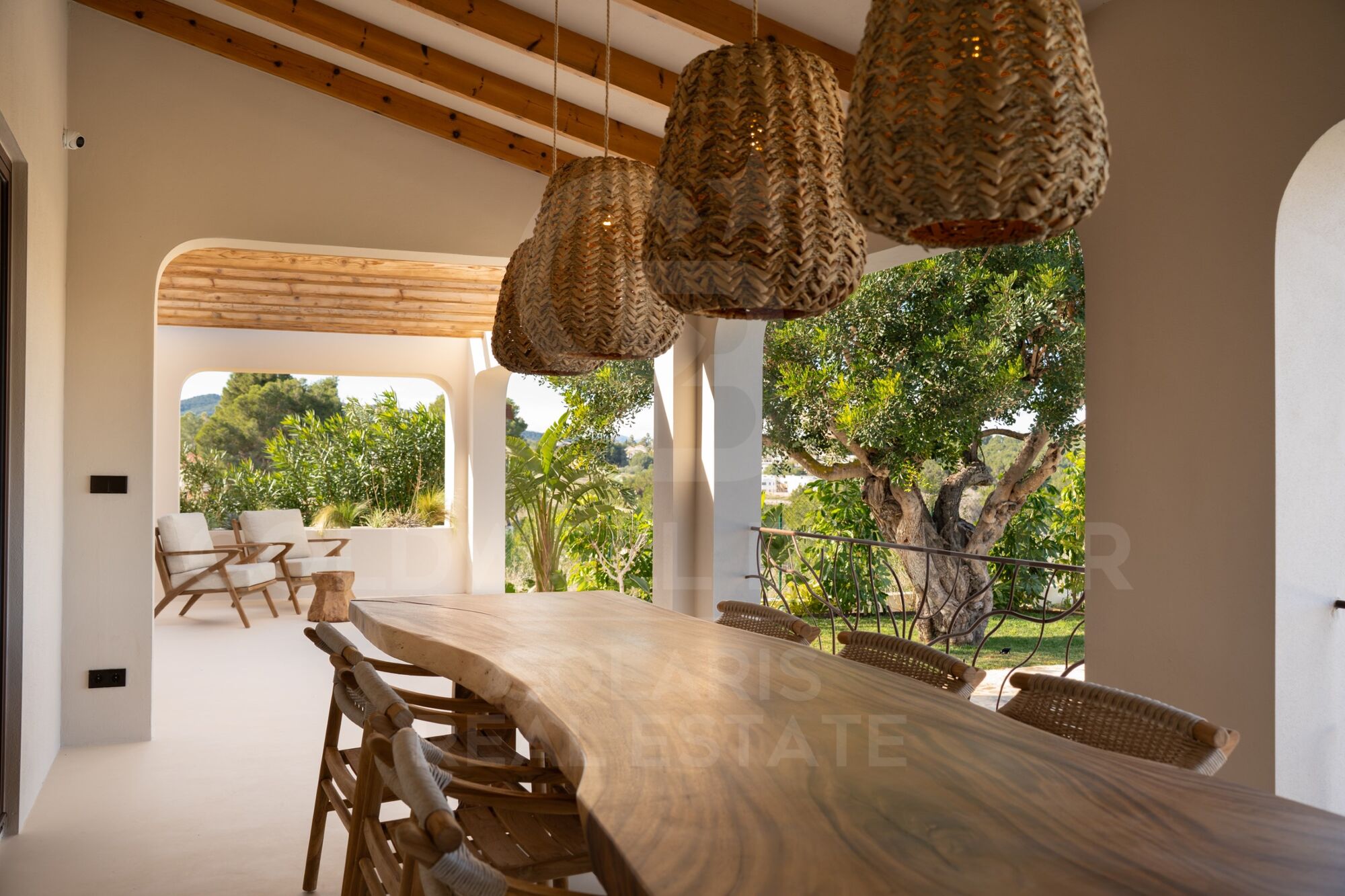Villa exclusive rénovée avec vue panoramique et une intimité absolue à Jávea