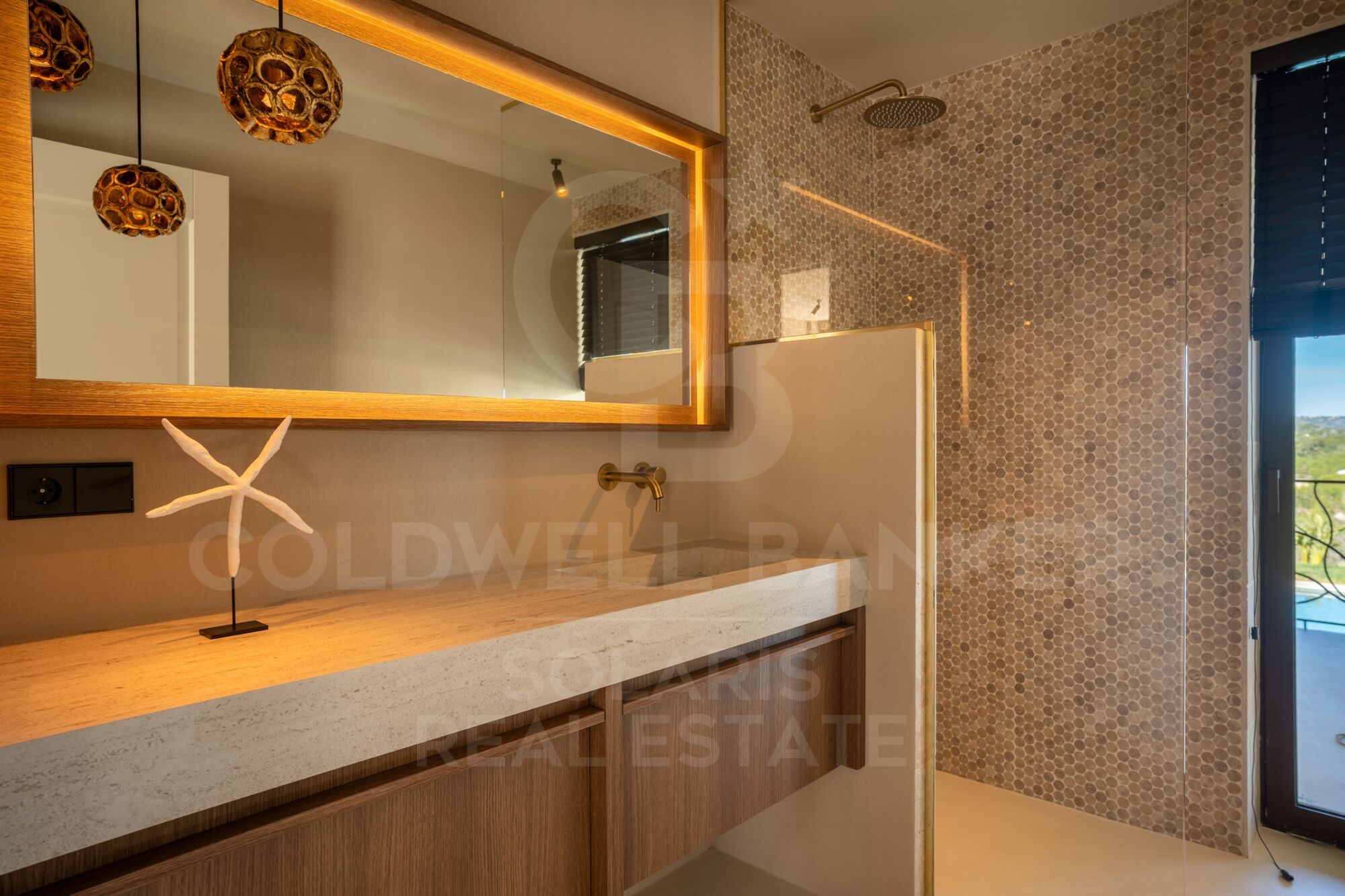 Exclusive renovated villa with panoramic views and absolute privacy in Jávea