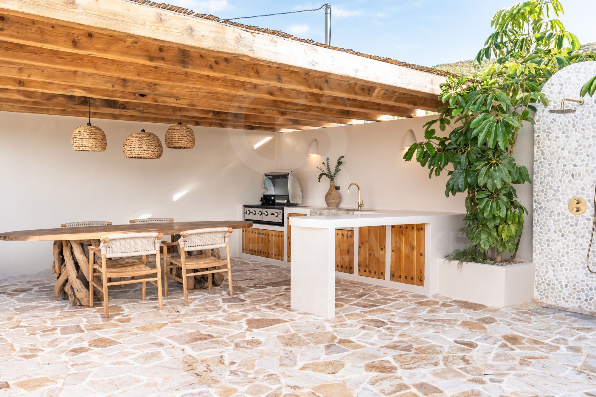 Exklusive renovierte Villa mit Panoramablick und absoluter Privatsphäre in Jávea