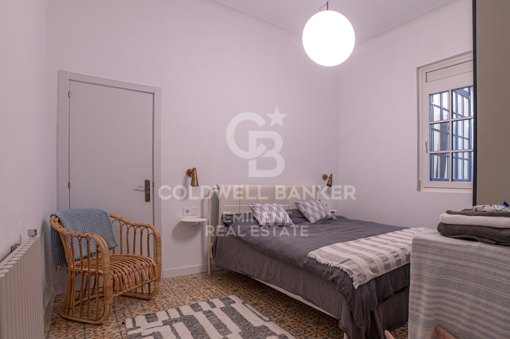 Exclusiva residencia reformada en El Born con vistas a Santa María del Mar