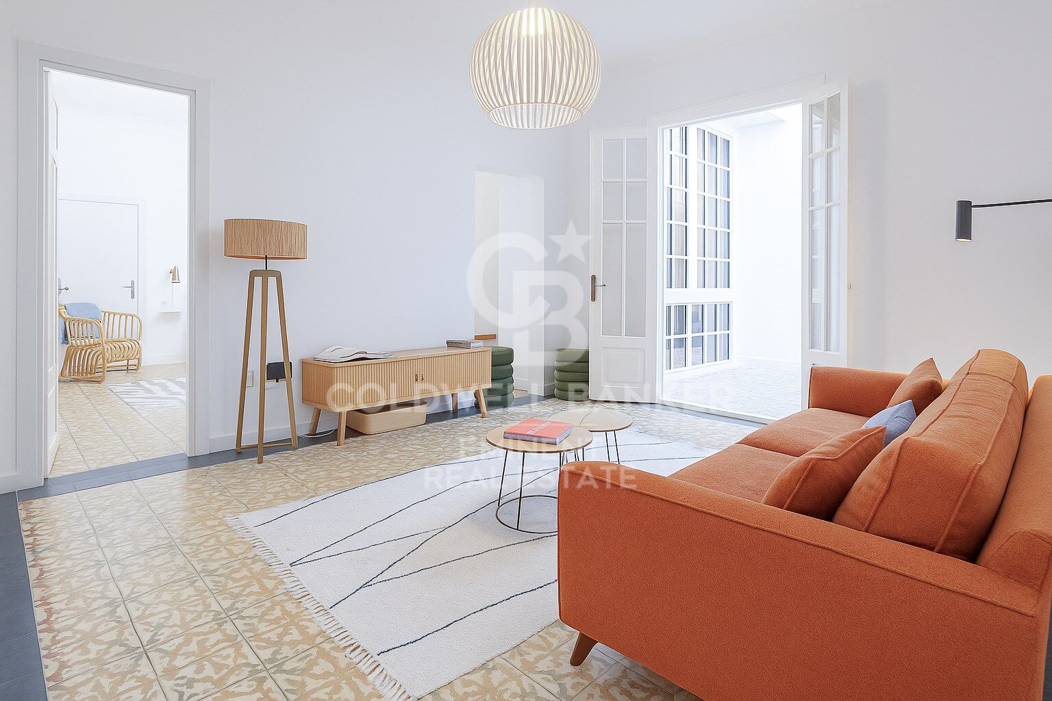 Exclusiva residencia reformada en El Born con vistas a Santa María del Mar
