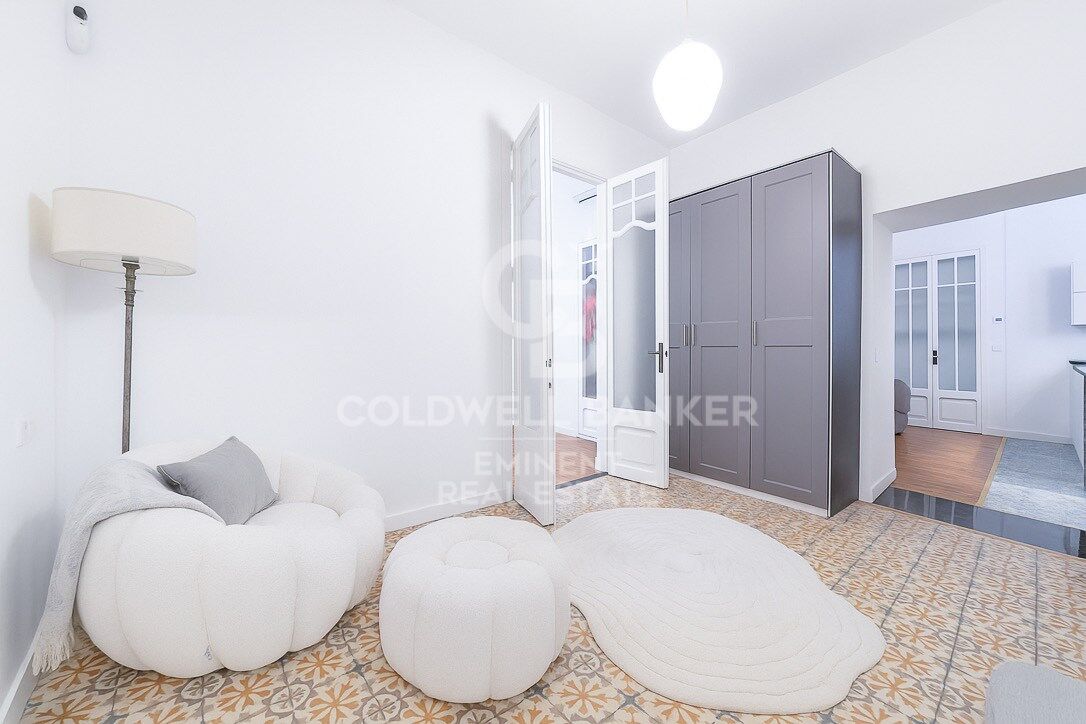 Exklusive Renovierte Wohnung im El Born mit Blick auf Santa María del Mar