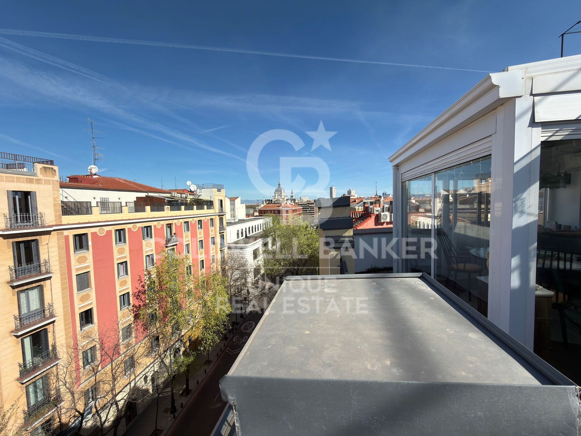 Piso exterior reformado en Palacio, Madrid