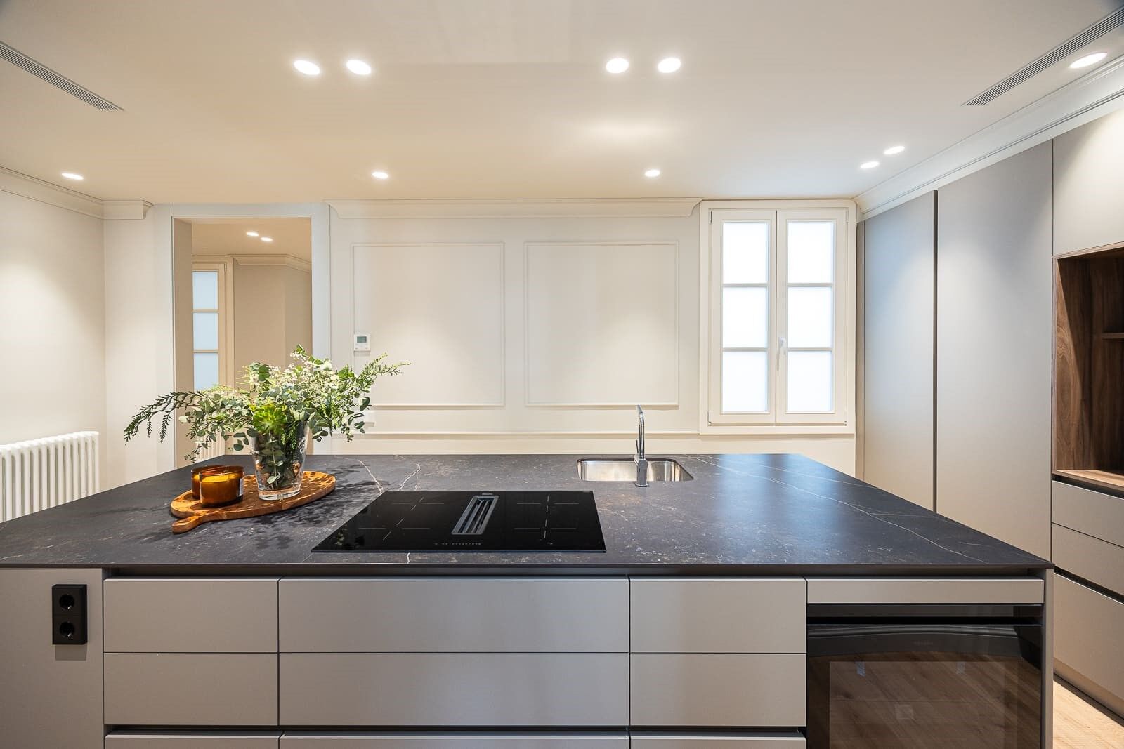 Elegance and Exclusivity in the Quadrat d'Or