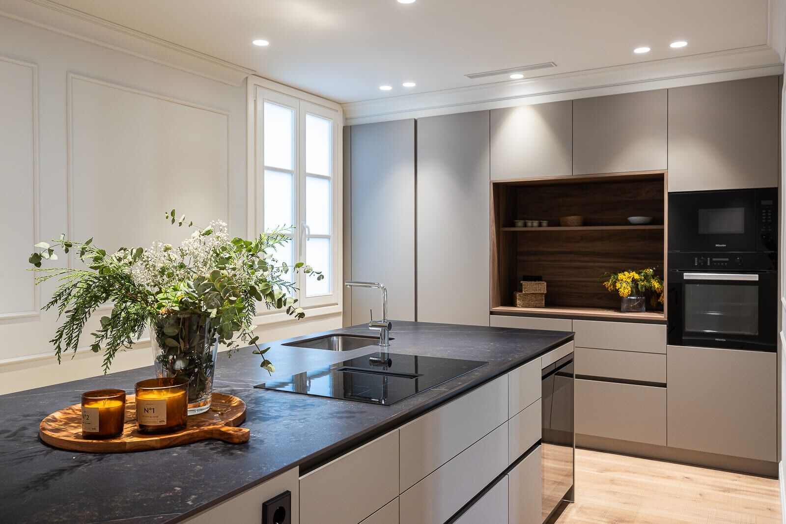 Elegance and Exclusivity in the Quadrat d'Or