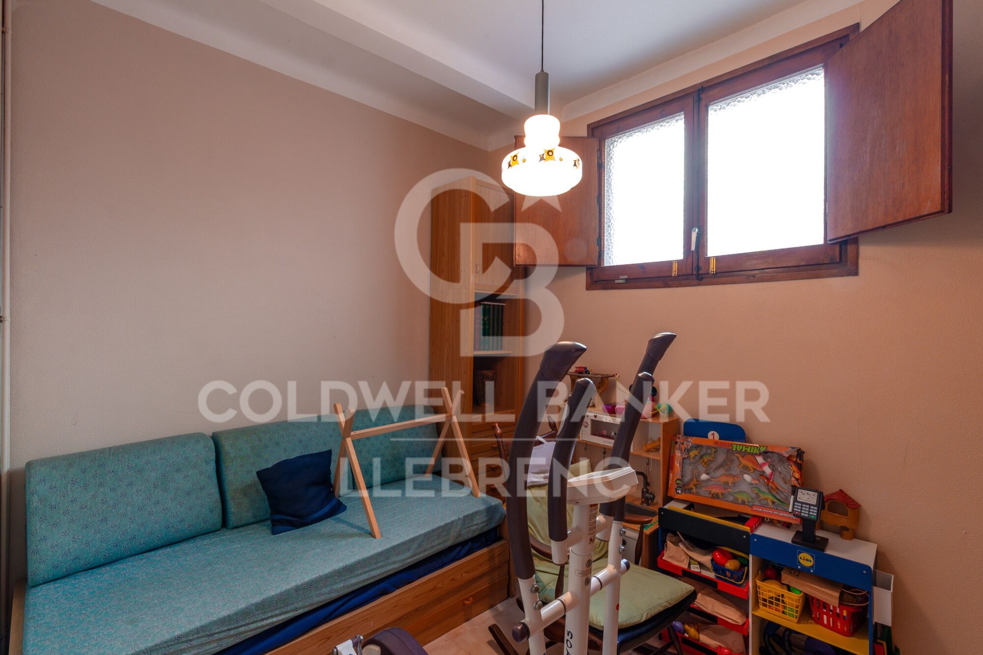 Casa para reformar en venta en Peu de Funicular