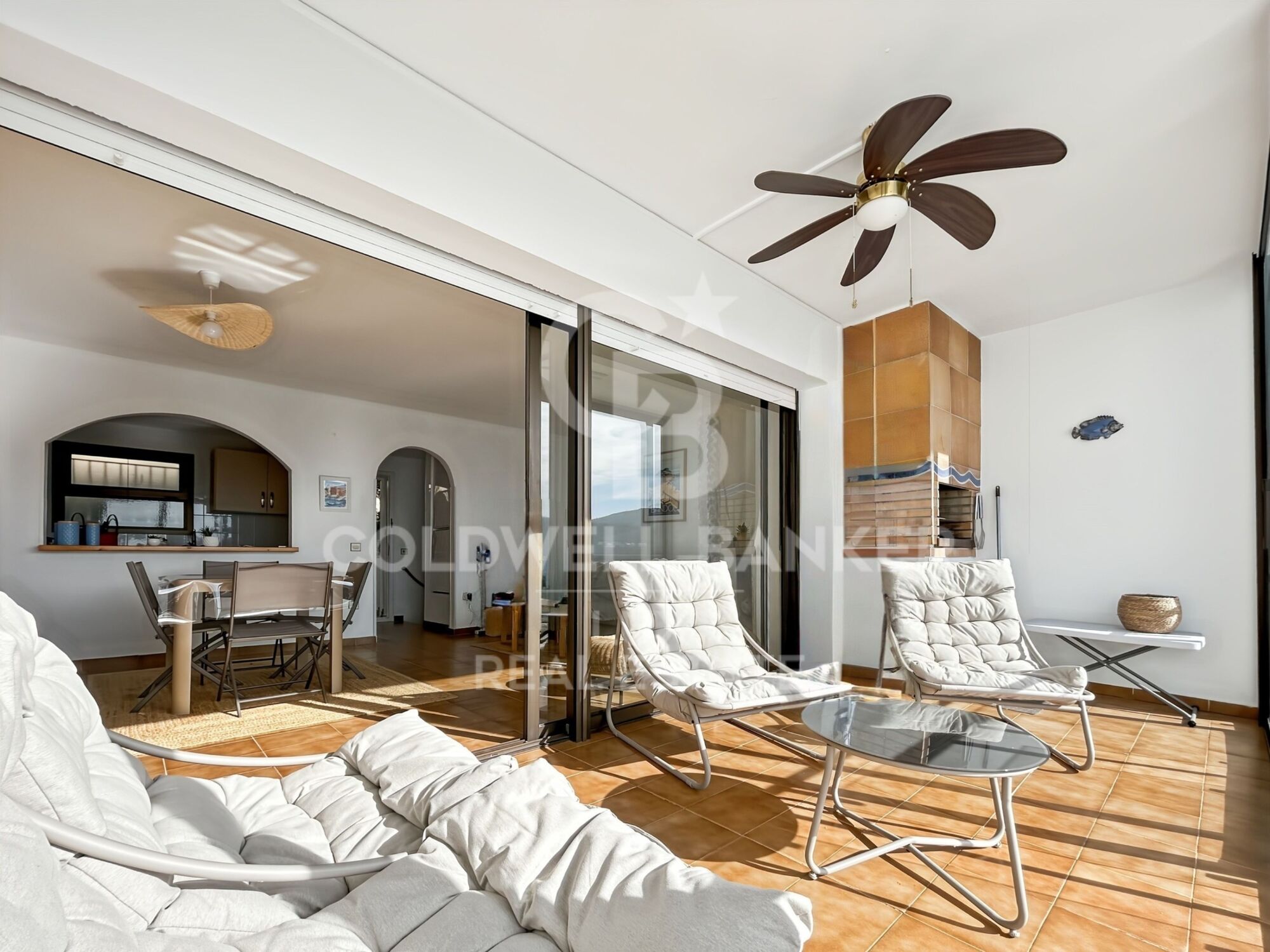 Piso en dúplex con vistas al mar y licencia turística en Canyelles, Roses - Costa Brava