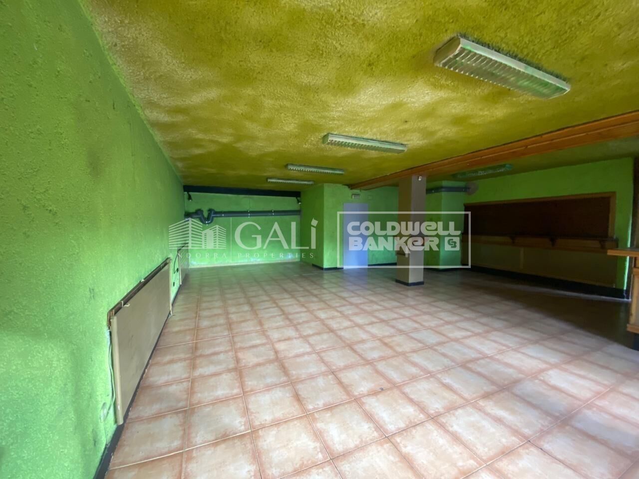 Local commercial Location Canillo