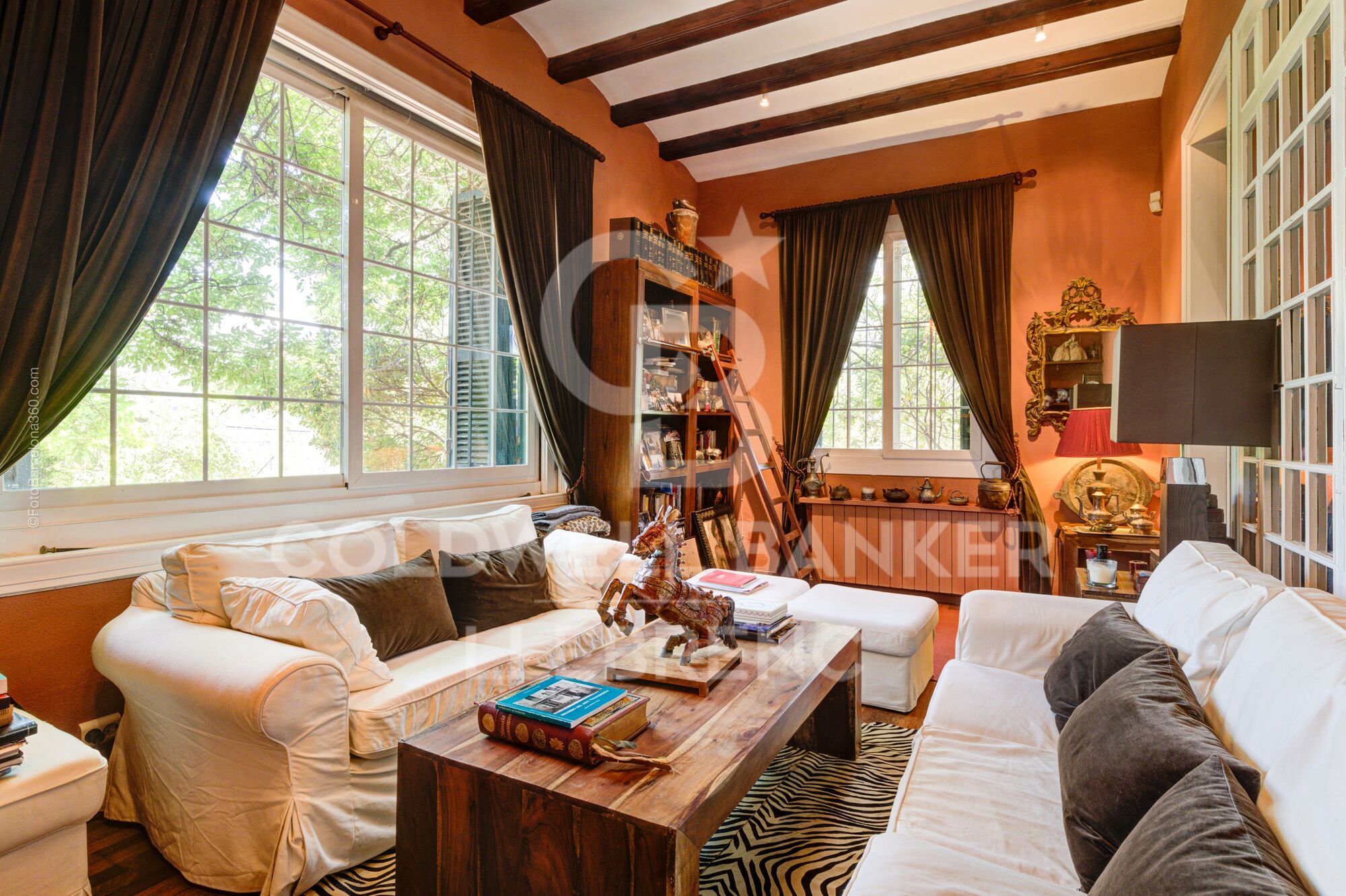 Charming property for sale in Vallvidrera with modernist elements, garden and pool