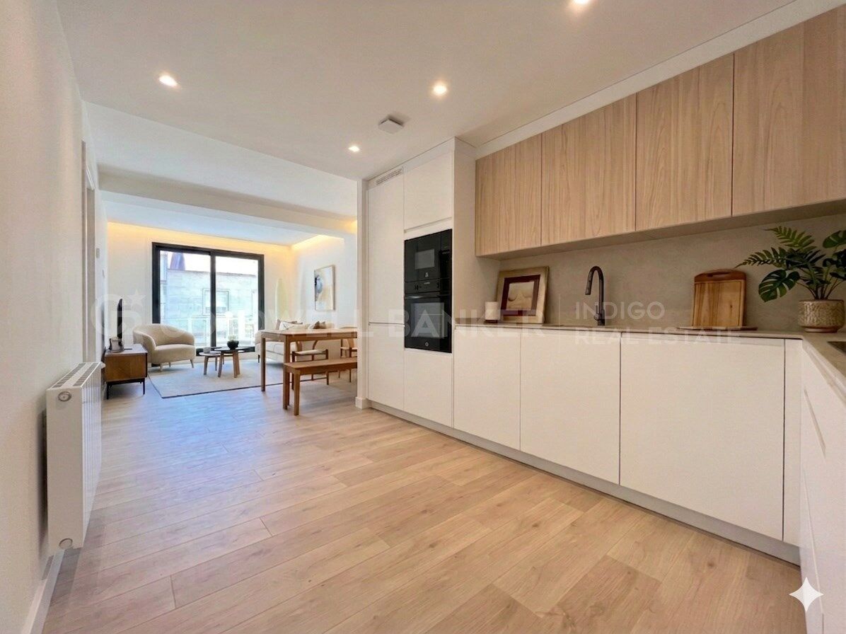Flat 2 Bedrooms Sale Vigo