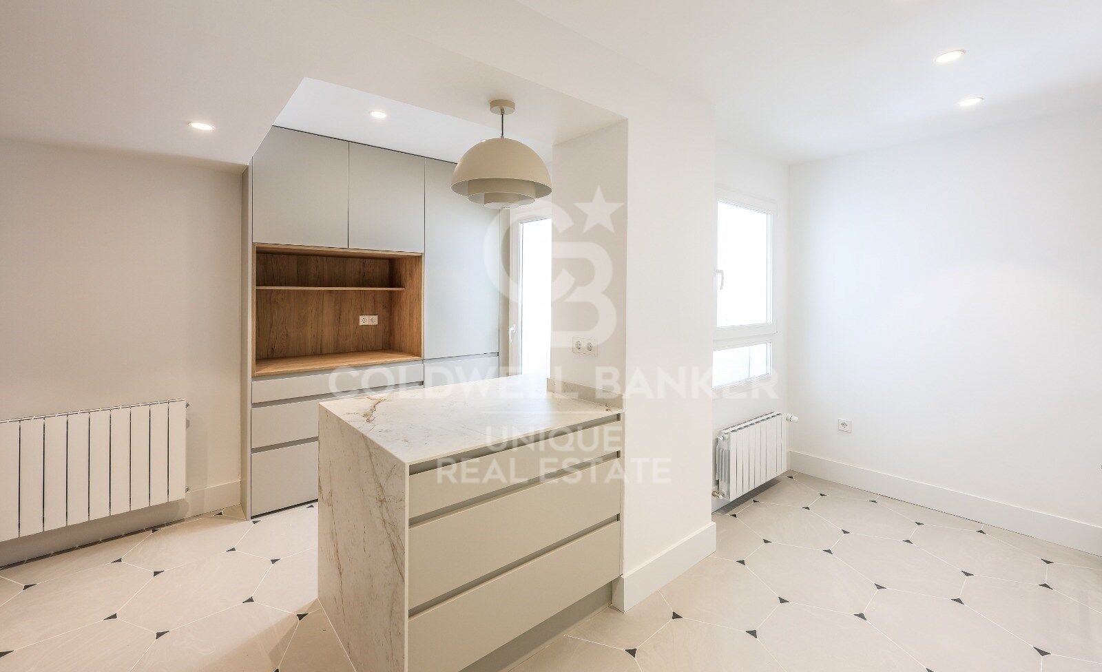 Renovated apartment with terrace and garage in Argüelles, Madrid