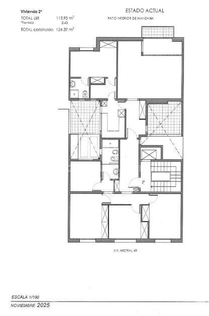 Spacious property to renovate on Avenida Mistral