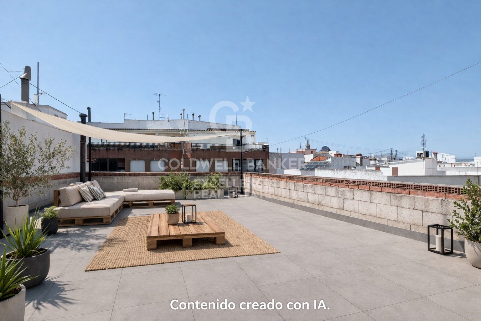 Opportunité d'investissement : immeuble de 4 étages + 2 rez-de-chaussée, au centre d'Oliva