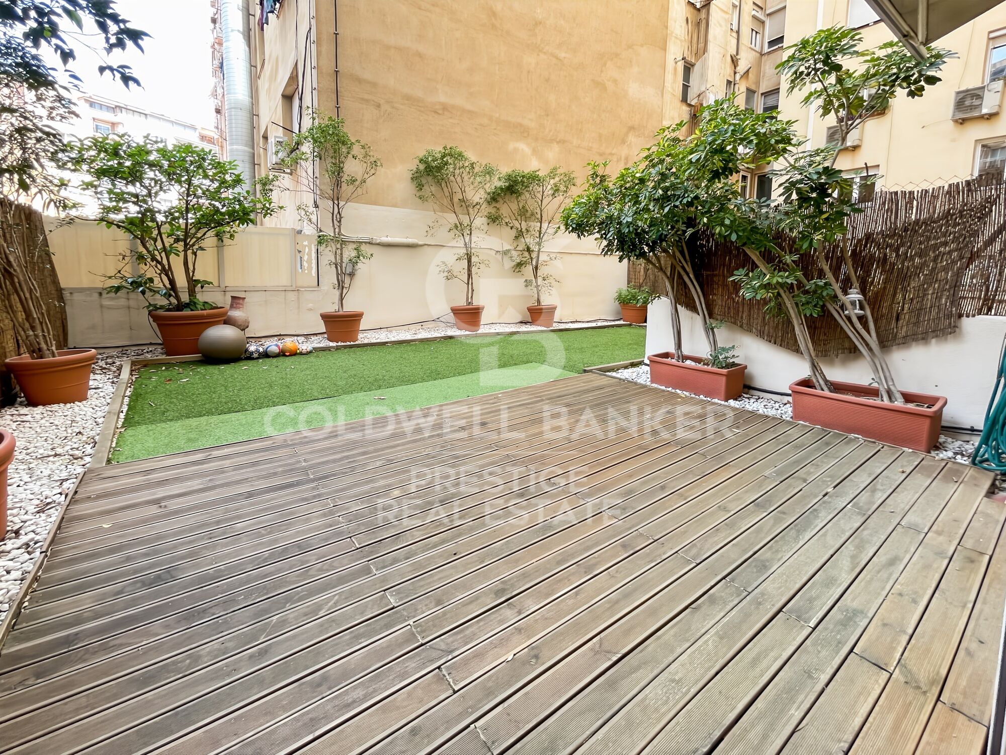 Piso con terraza de 75 m² en Avenida Sarrià, Barcelona