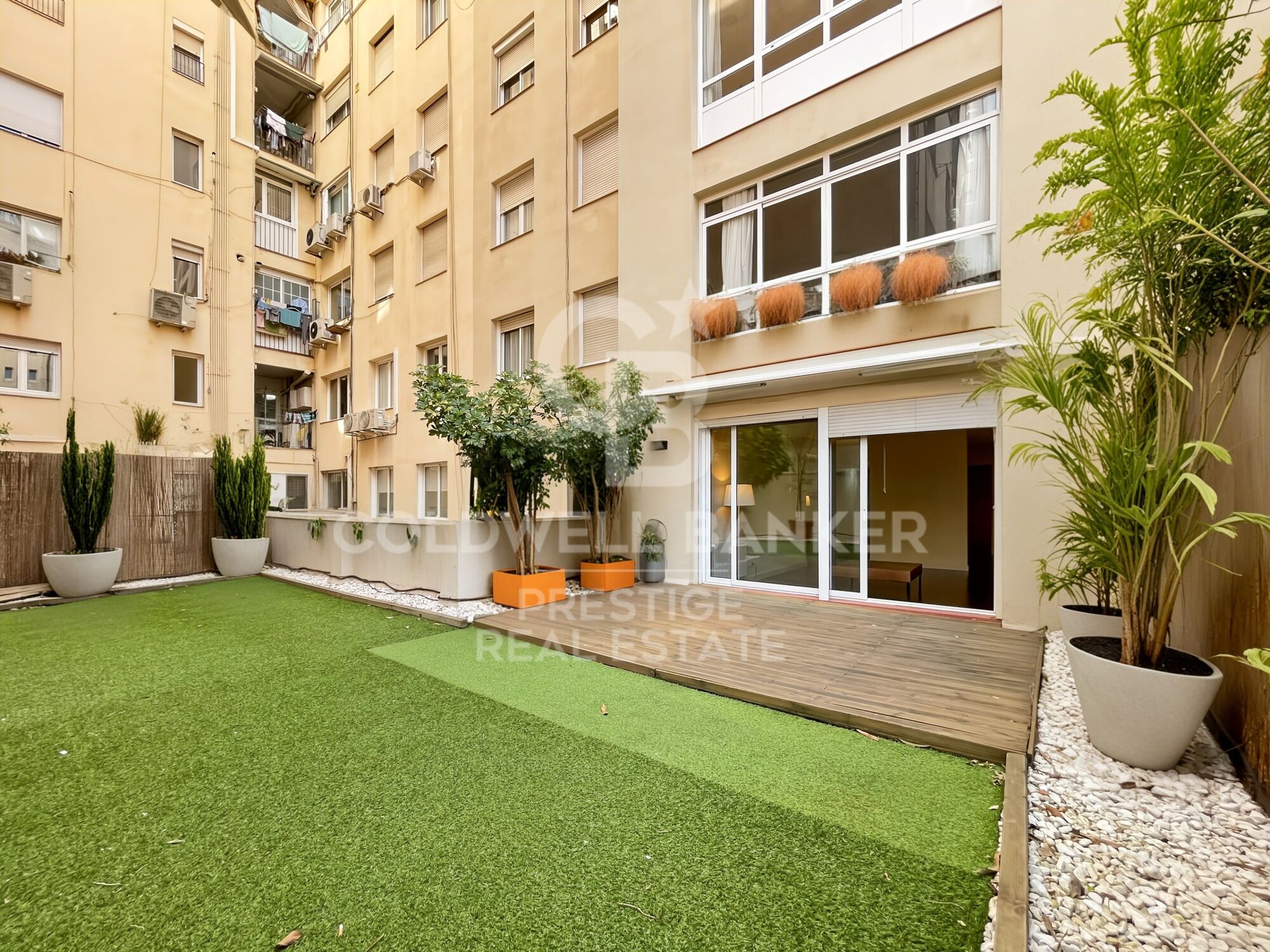 Piso con terraza de 75 m² en Avenida Sarrià, Barcelona