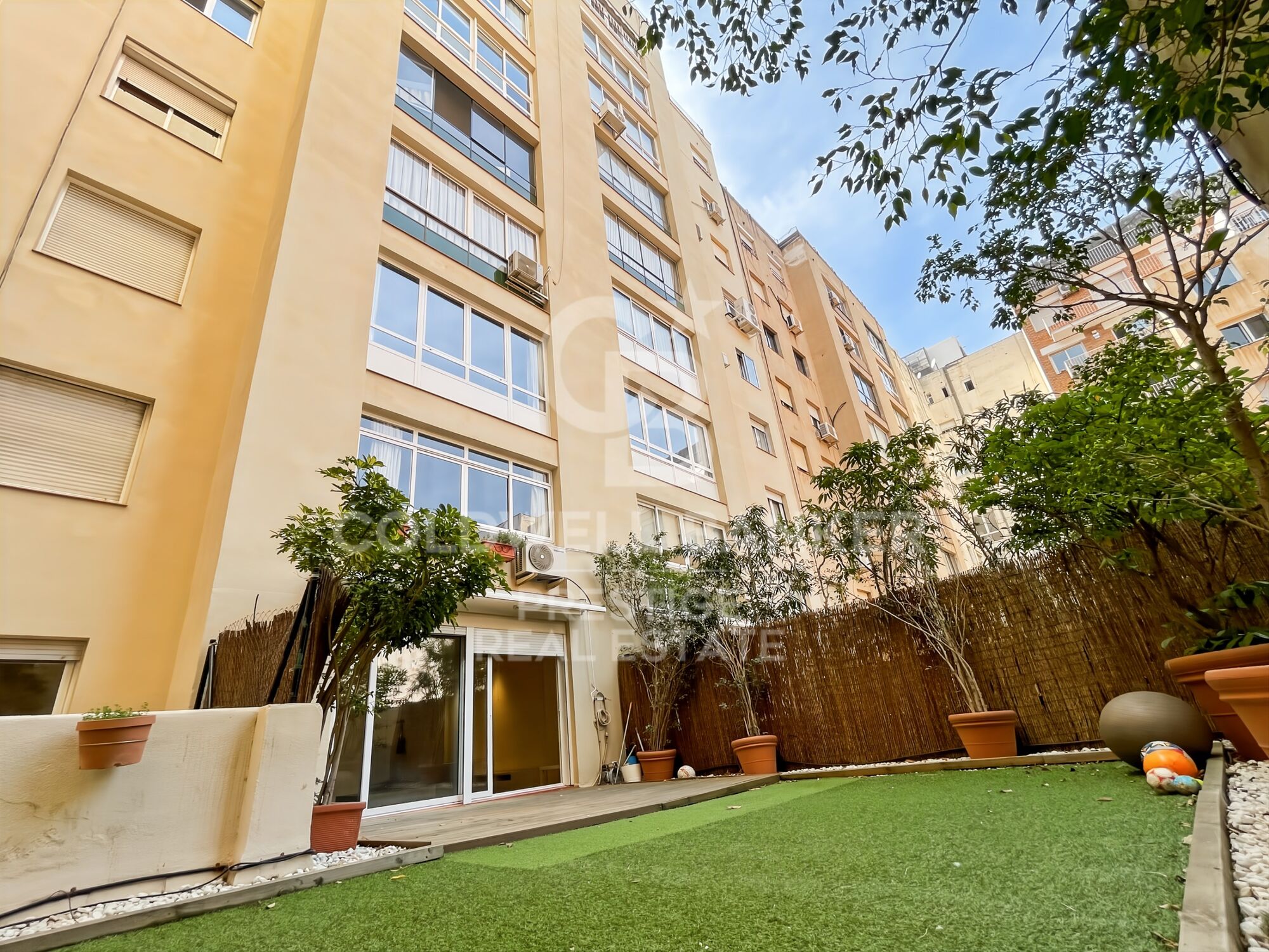 Piso con terraza de 75 m² en Avenida Sarrià, Barcelona