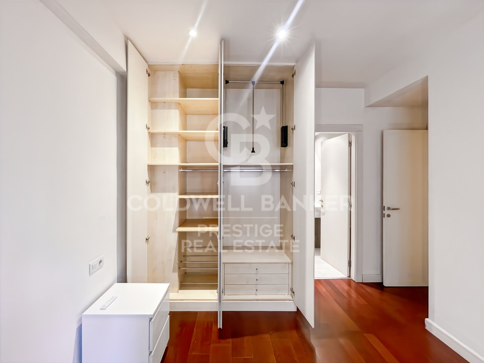 Wohnung mit 75 m² großer Terrasse an der Avenida Sarrià, Barcelona