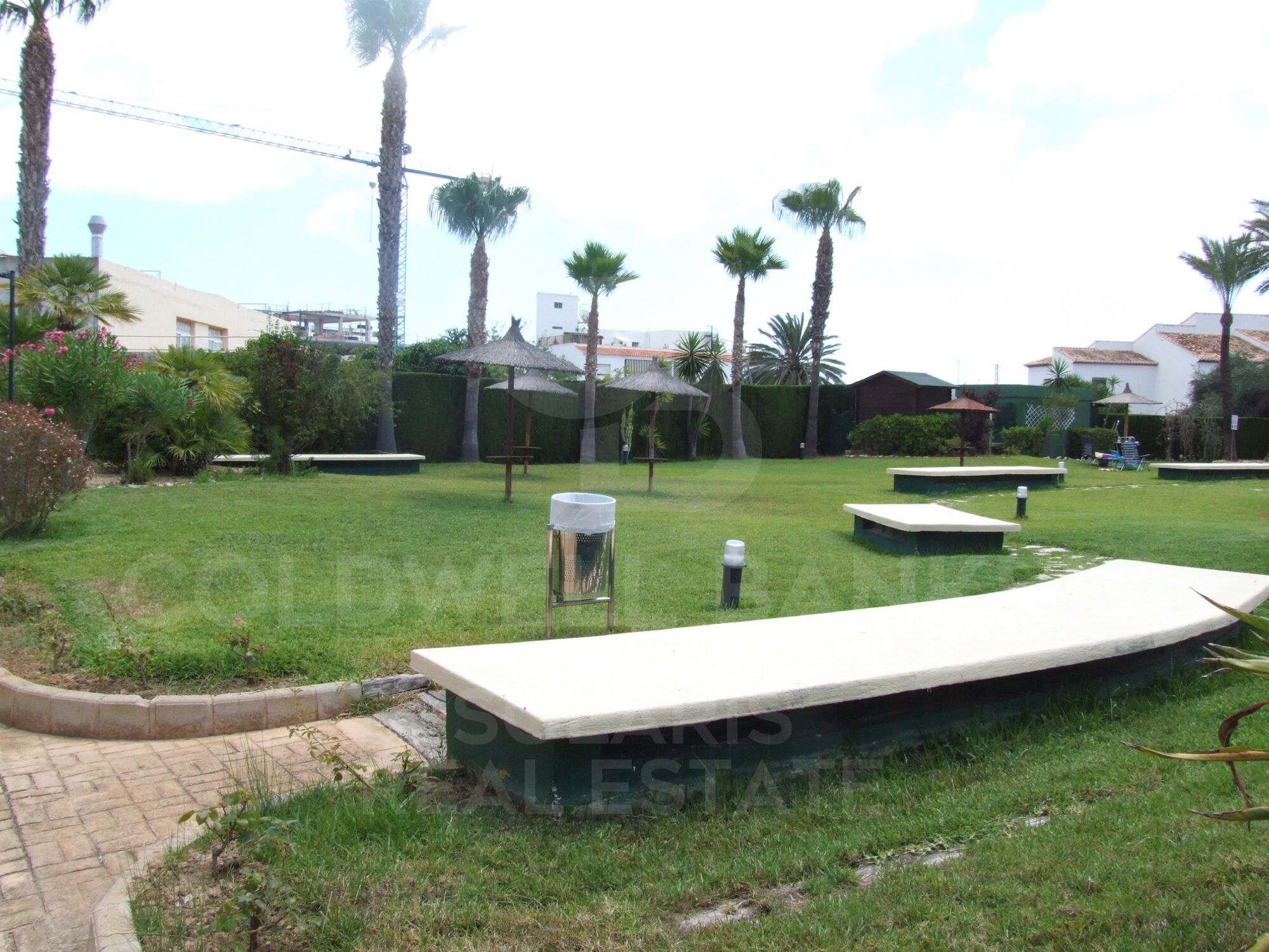 Ático dúplex luminoso y moderno a solo pasos del mar en Jávea, zona El Arenal