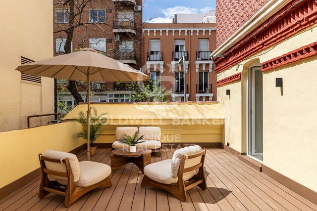 Appartement extérieur rénové avec terrasse à Almagro, Madrid