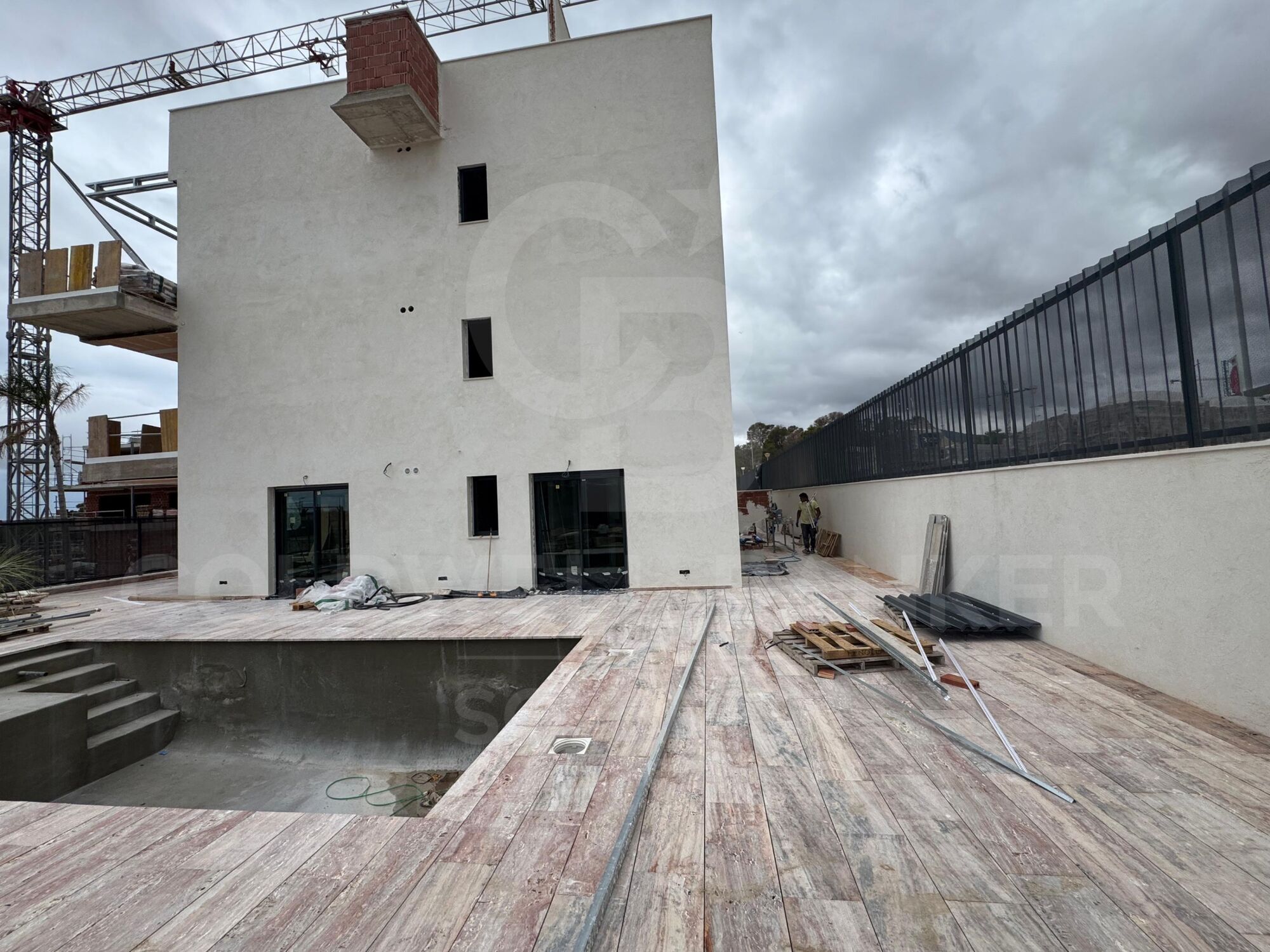 Appartement exclusif au rez-de-chaussée avec jardin privé à La Marina Beach Residencial