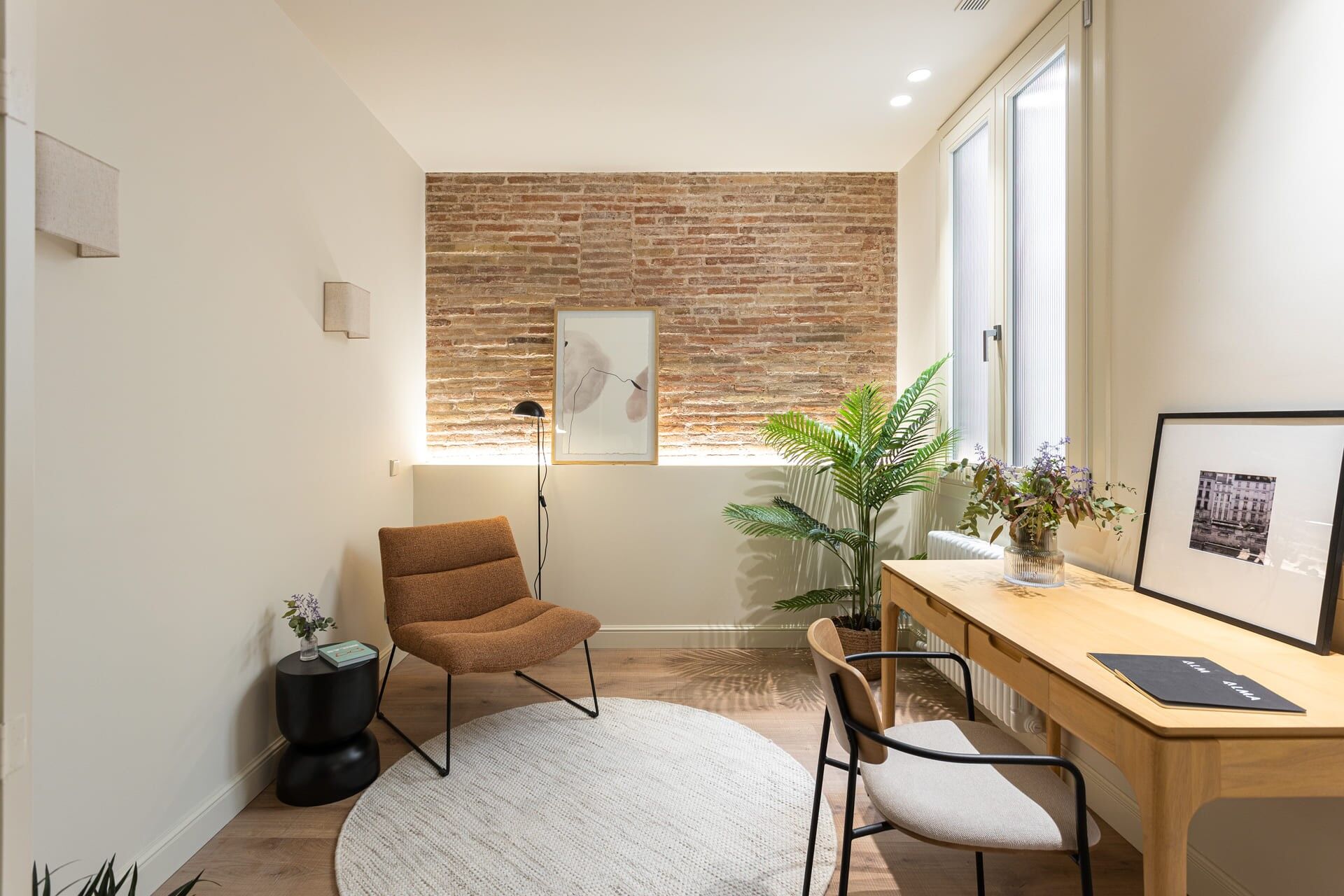 Elegante vivienda reformada con encanto histórico