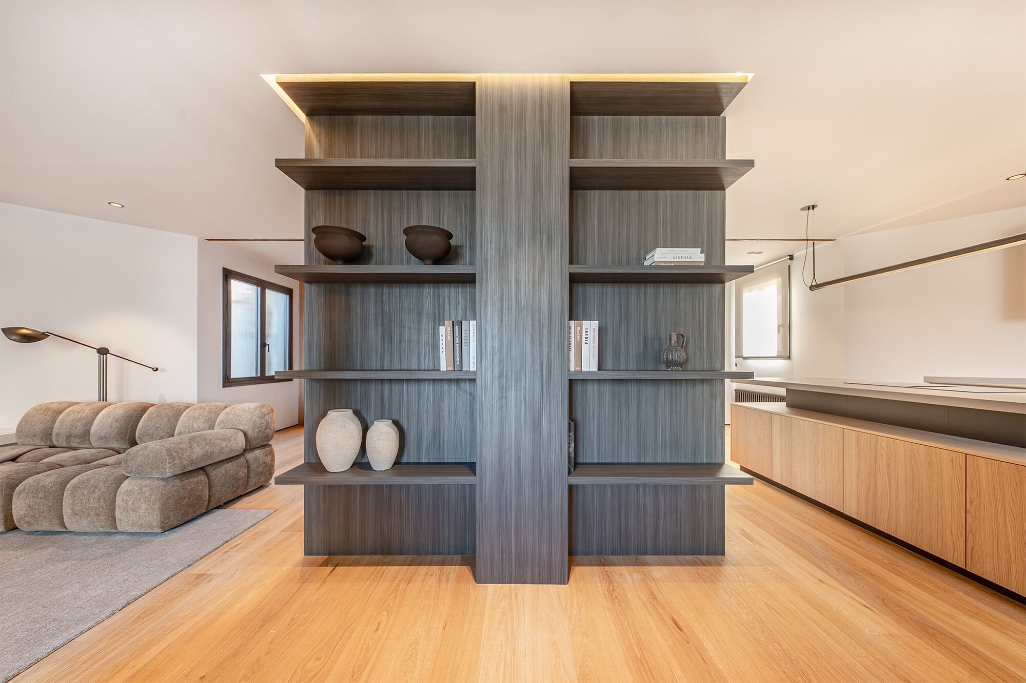 Luxury renovated penthouse with terrace in Galvany, Barcelona
