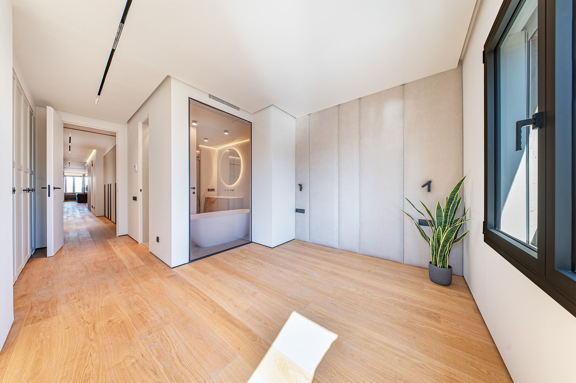 Luxury renovated penthouse with terrace in Galvany, Barcelona