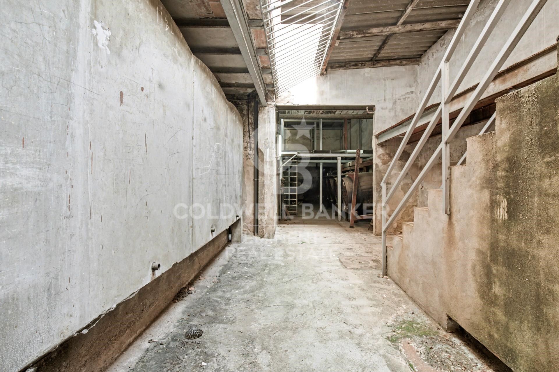 Vivienda de 195 m² con múltiples espacios y gran potencial en el corazón de Gràcia