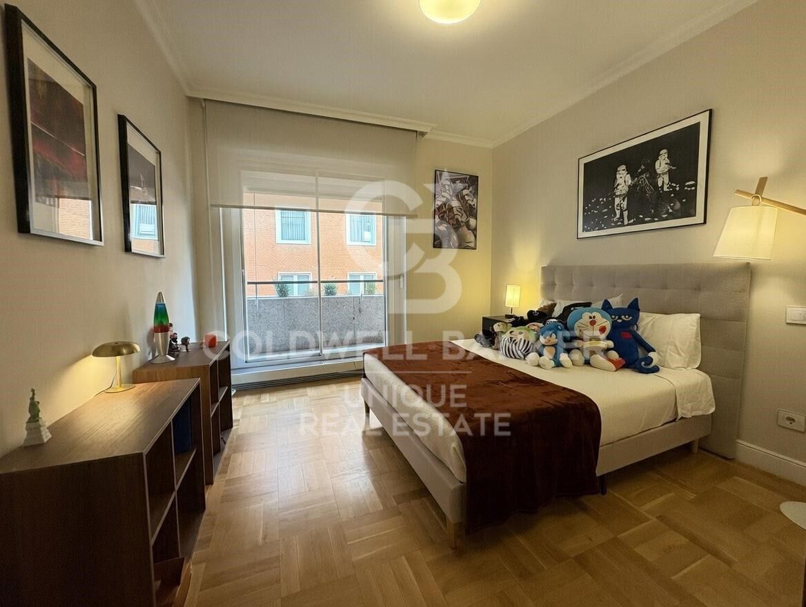 Außenwohnung mit Terrasse, Garage und Abstellraum in Castellana, Madrid