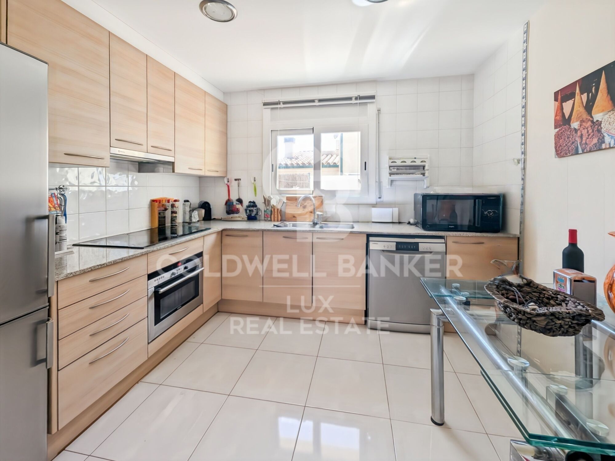 Detached 3-bedroom house with terrace and garage in Pau