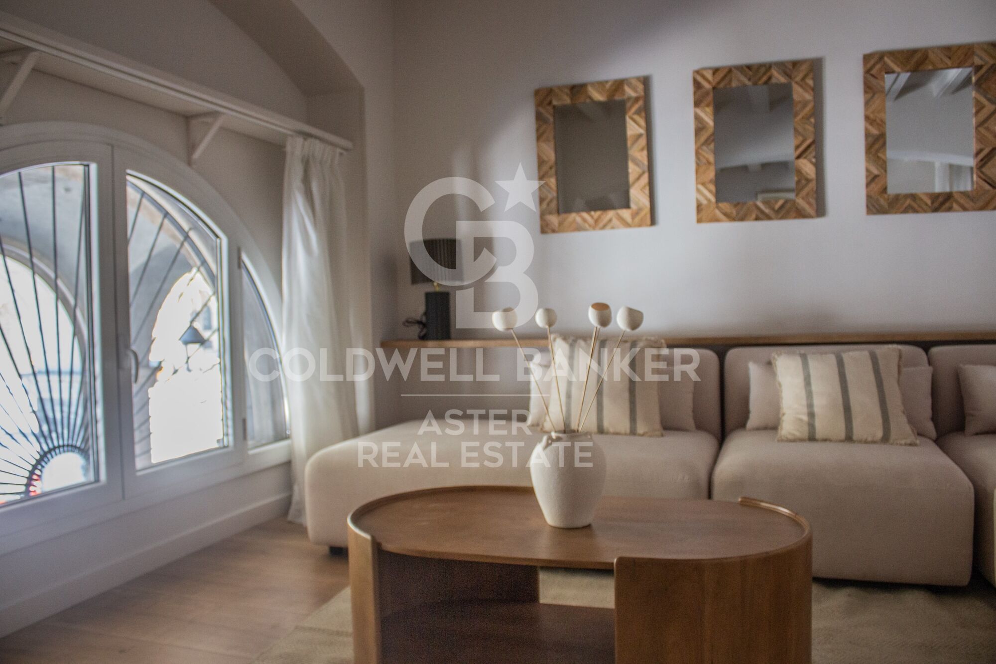 Flat 2 Bedrooms Triplex Sale Barcelona