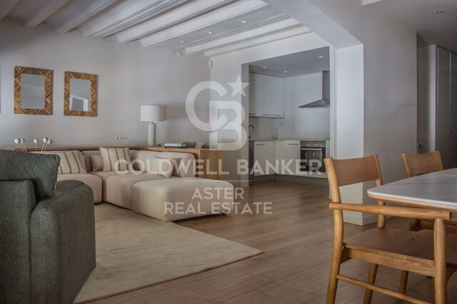 Wohnung 2 Schlafzimmer, 3 Stockwerke Verkauf Barcelona