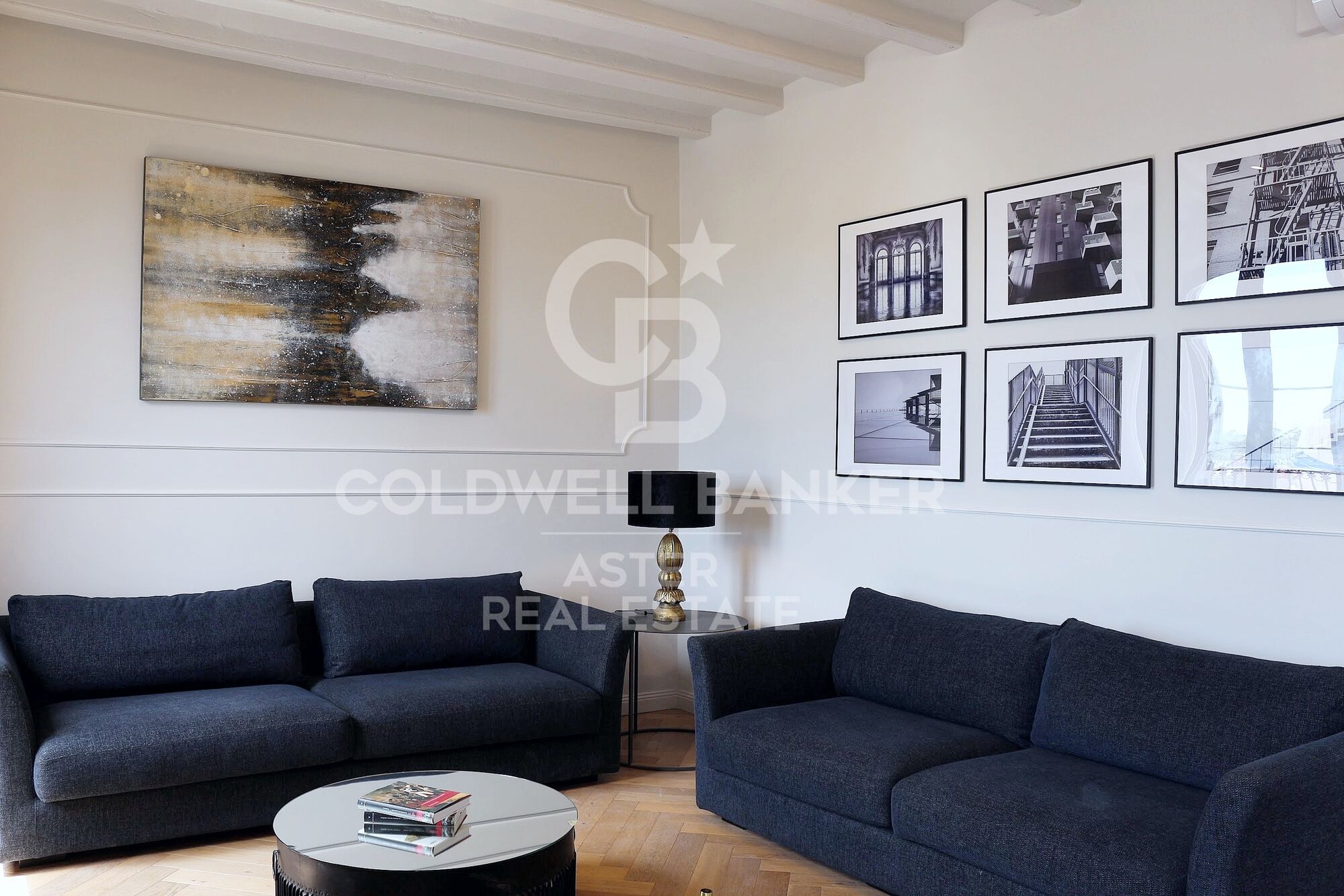 Wohnung 2 Schlafzimmer, 3 Stockwerke Verkauf Barcelona