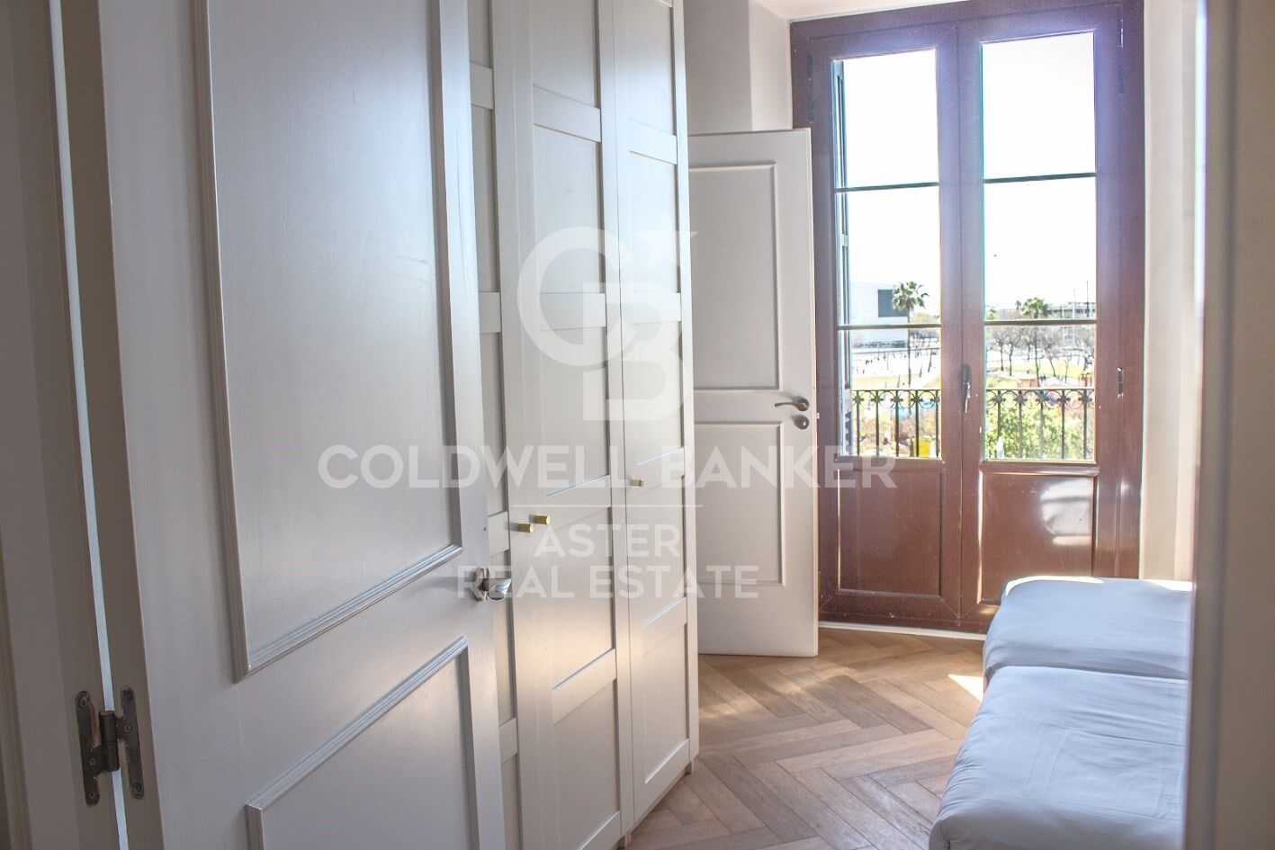 Wohnung 2 Schlafzimmer, 3 Stockwerke Verkauf Barcelona