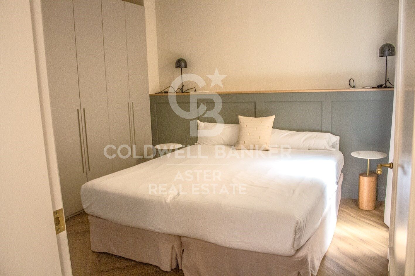 Flat 3 Bedrooms Triplex Sale Barcelona