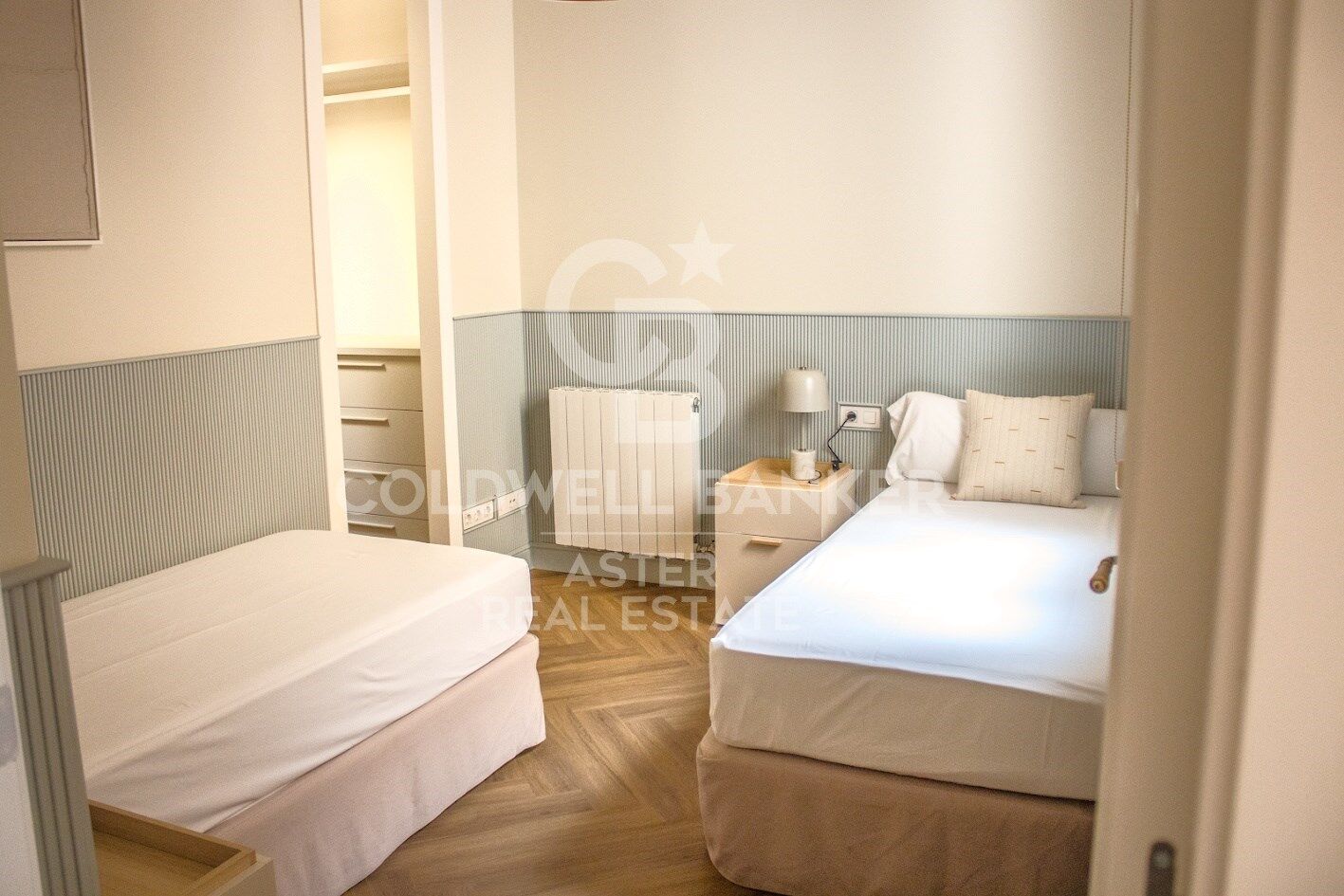Flat 3 Bedrooms Triplex Sale Barcelona