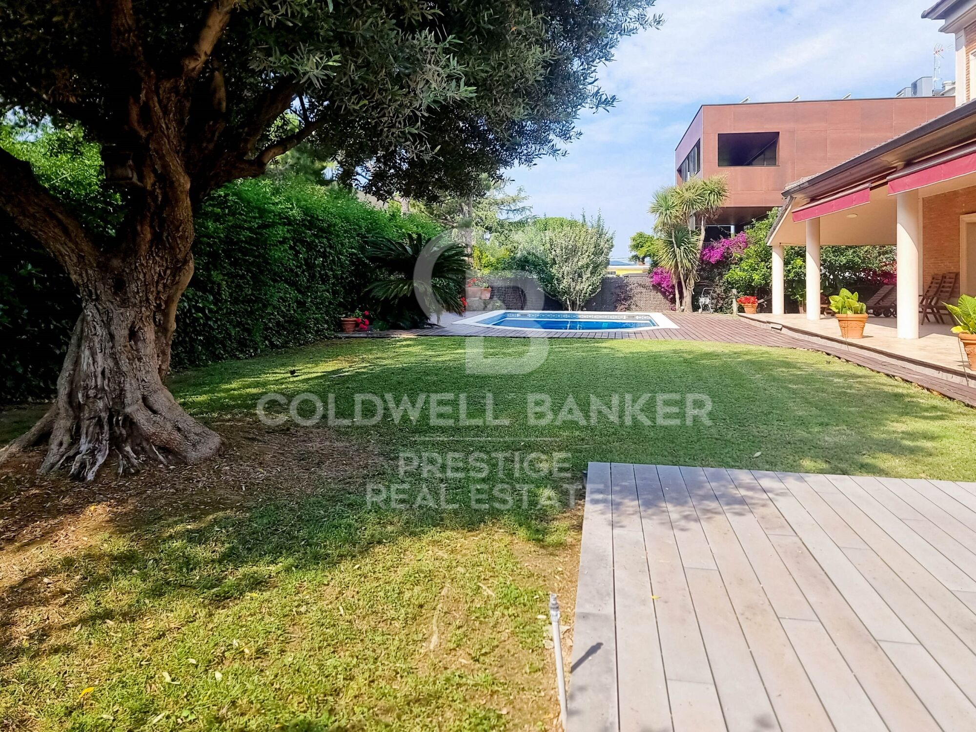 Detached house in Ciudad Diagonal, Barcelona