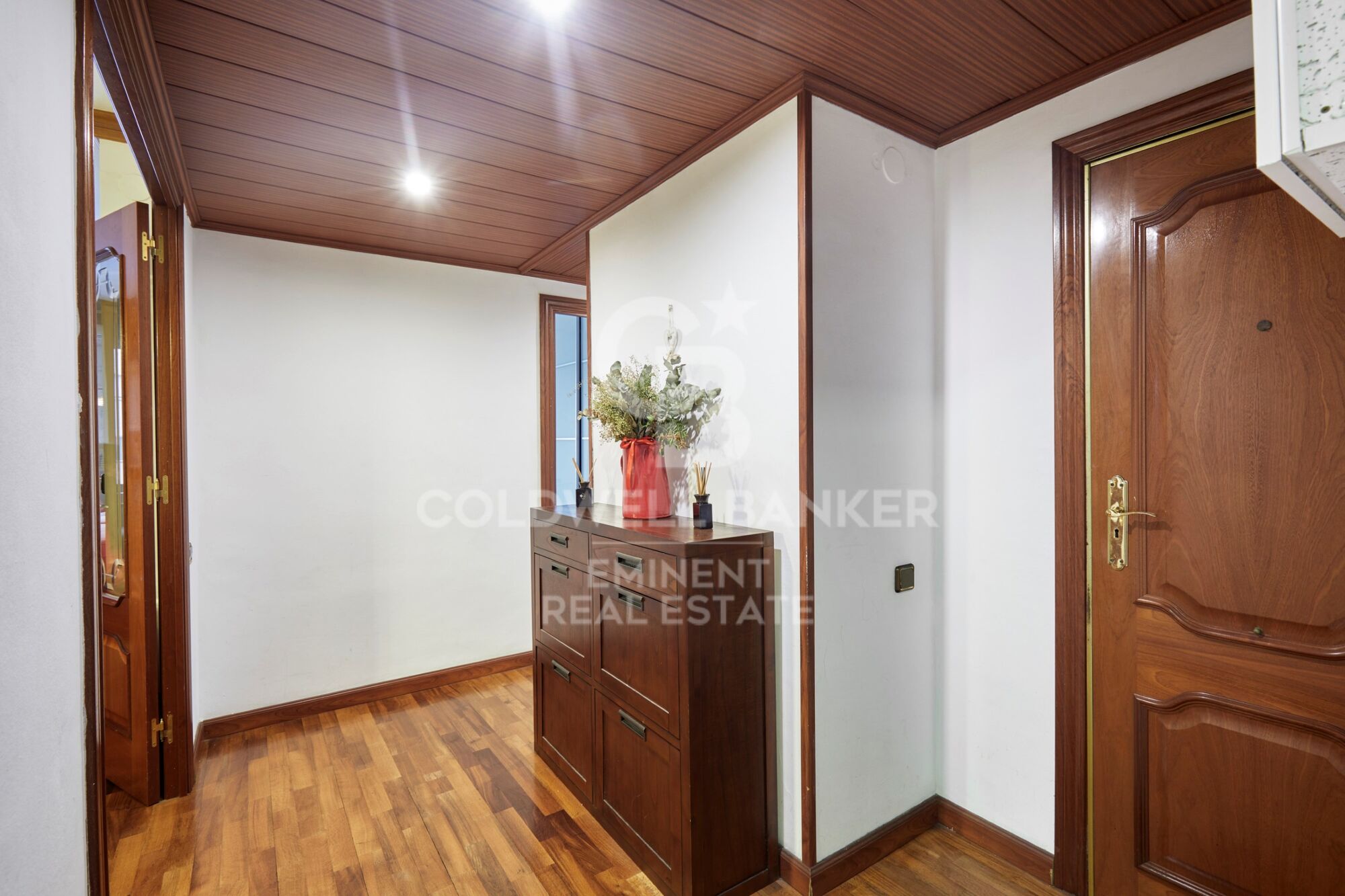 Piso de 3 habitaciones listo para entrar en Sants-Badal