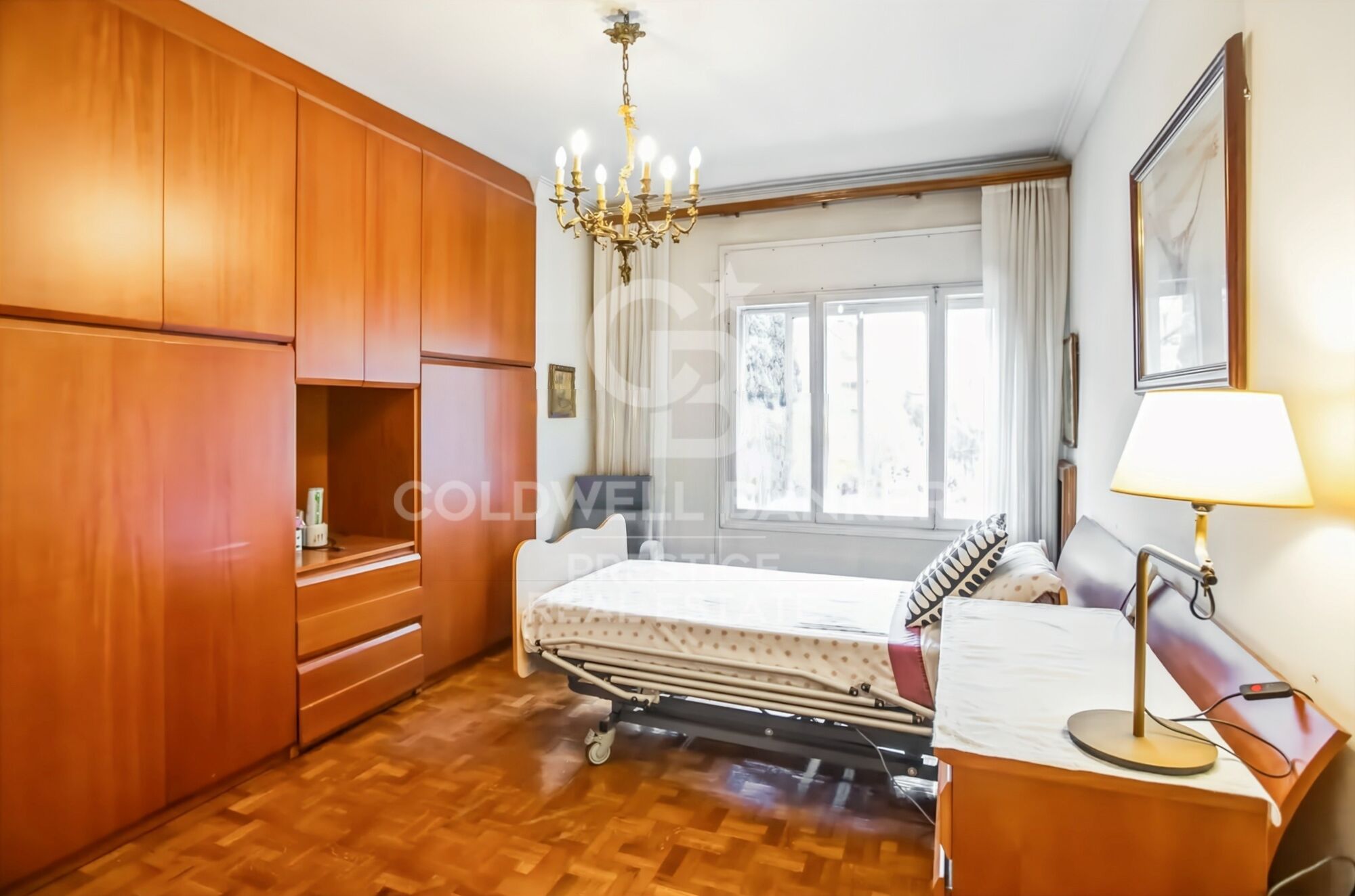 Flat 6 Bedrooms Sale Barcelona
