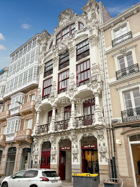 Flat 4 Bedrooms Sale A Coruña