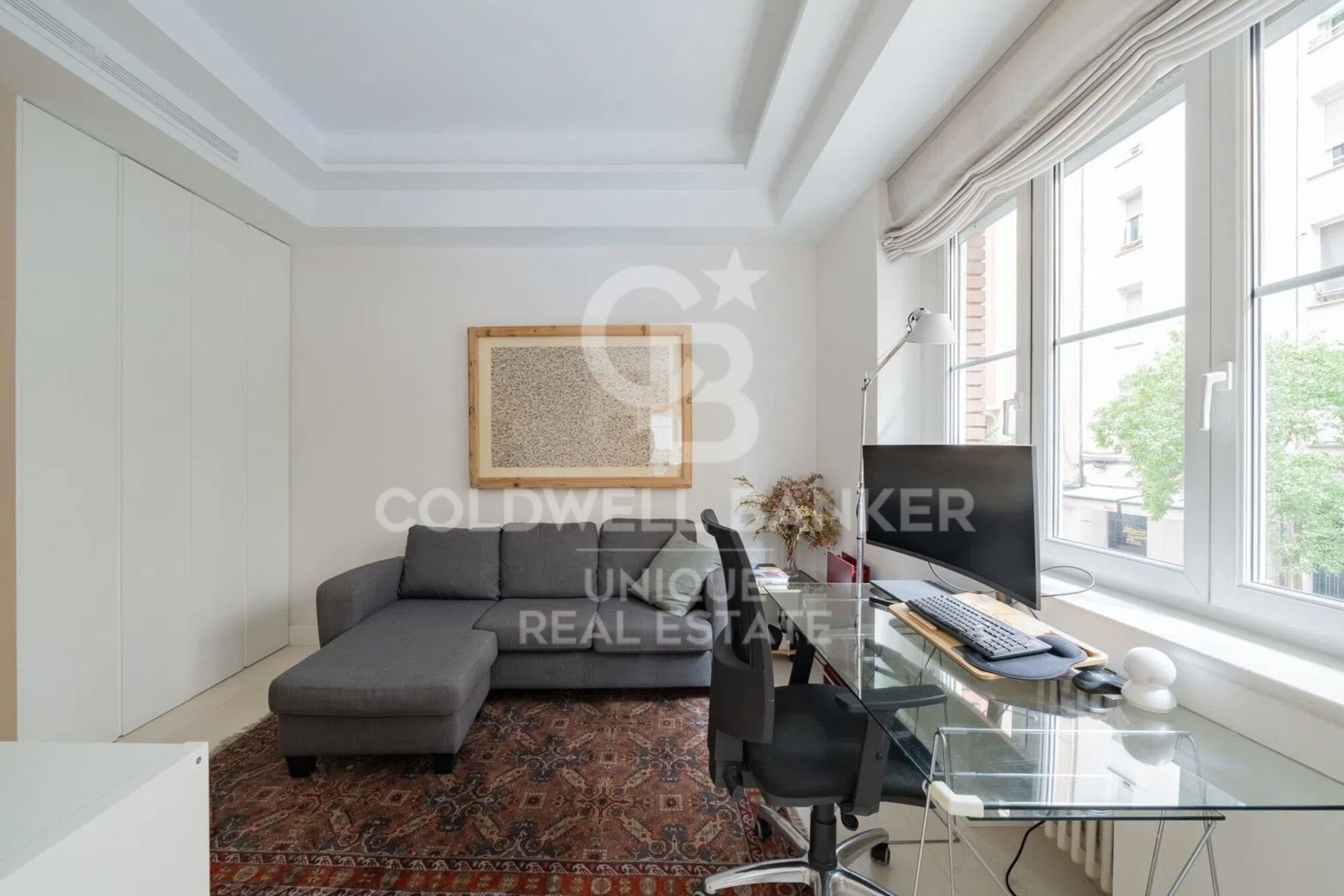 Außenliegende Wohnung mit Abstellraum und Garage in Chamberí, Madrid