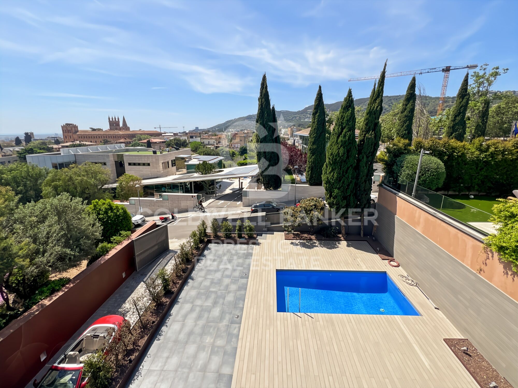 Luxury house for sale in Barcelona