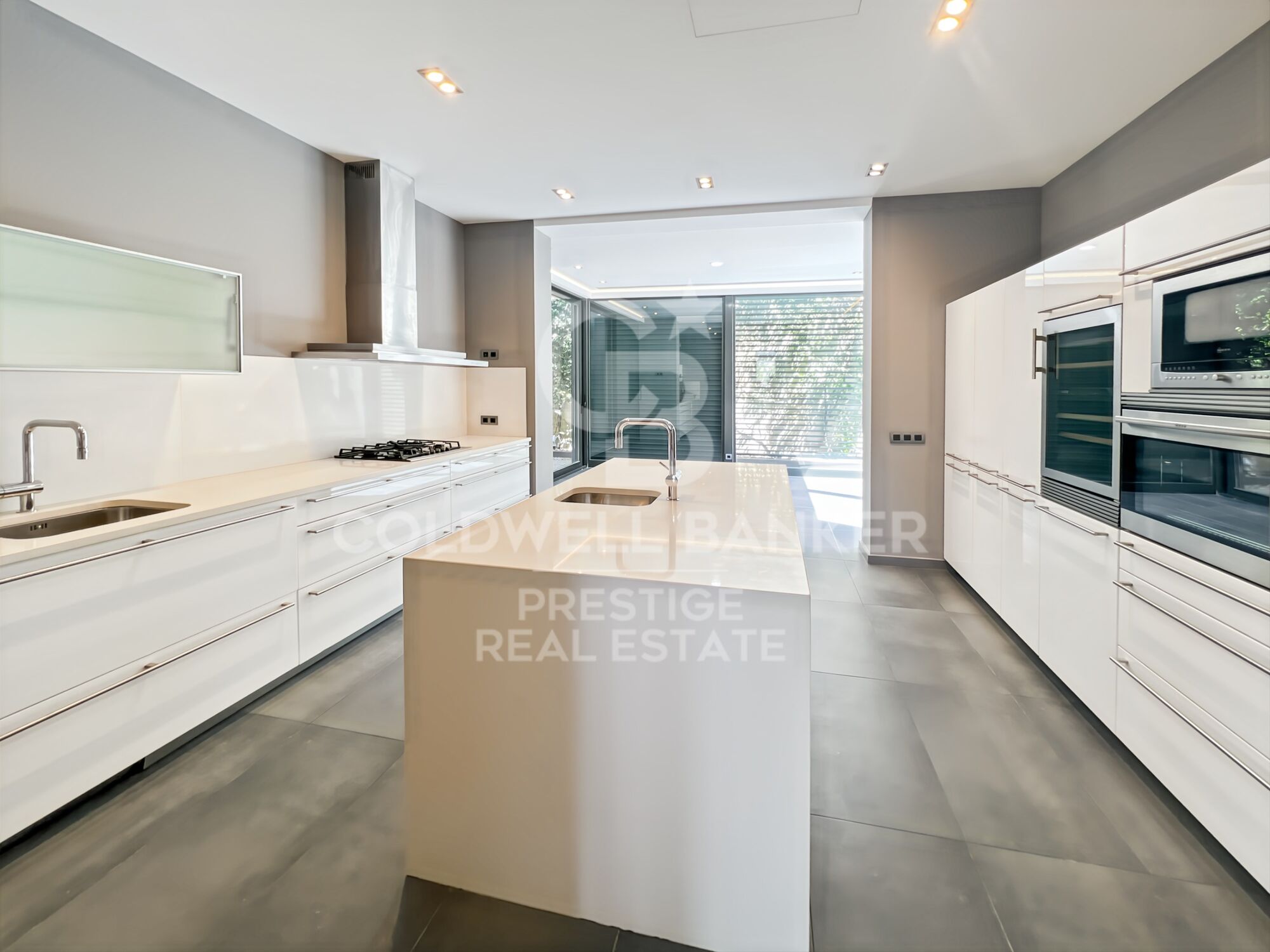 Maison avec piscine à vendre à Barcelone, zona alta